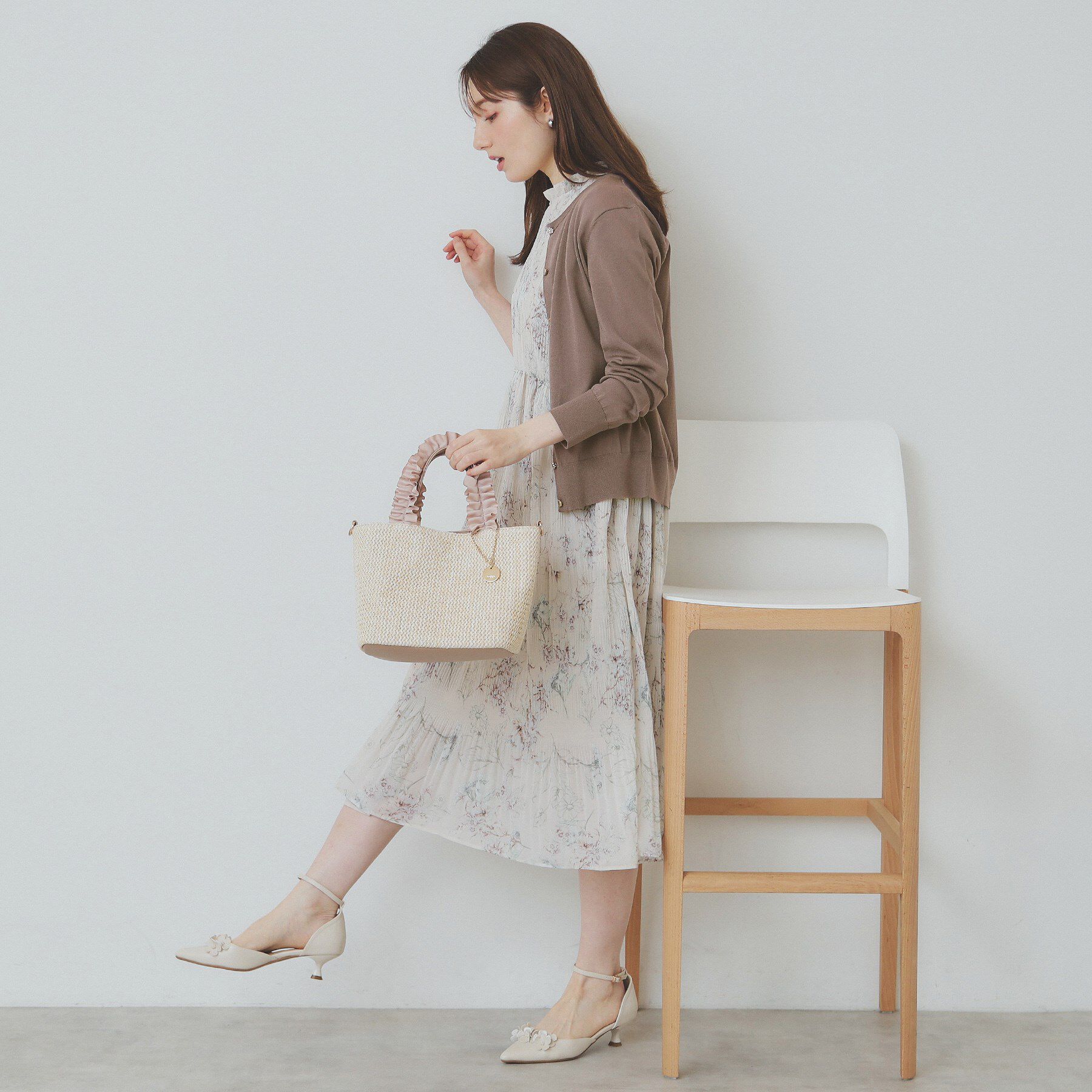 index「《7色展開/XS-LLサイズ》ビジューボタンニットカーディガン【洗濯機洗い可/抗ピル/接触冷感】」|カーディガン|