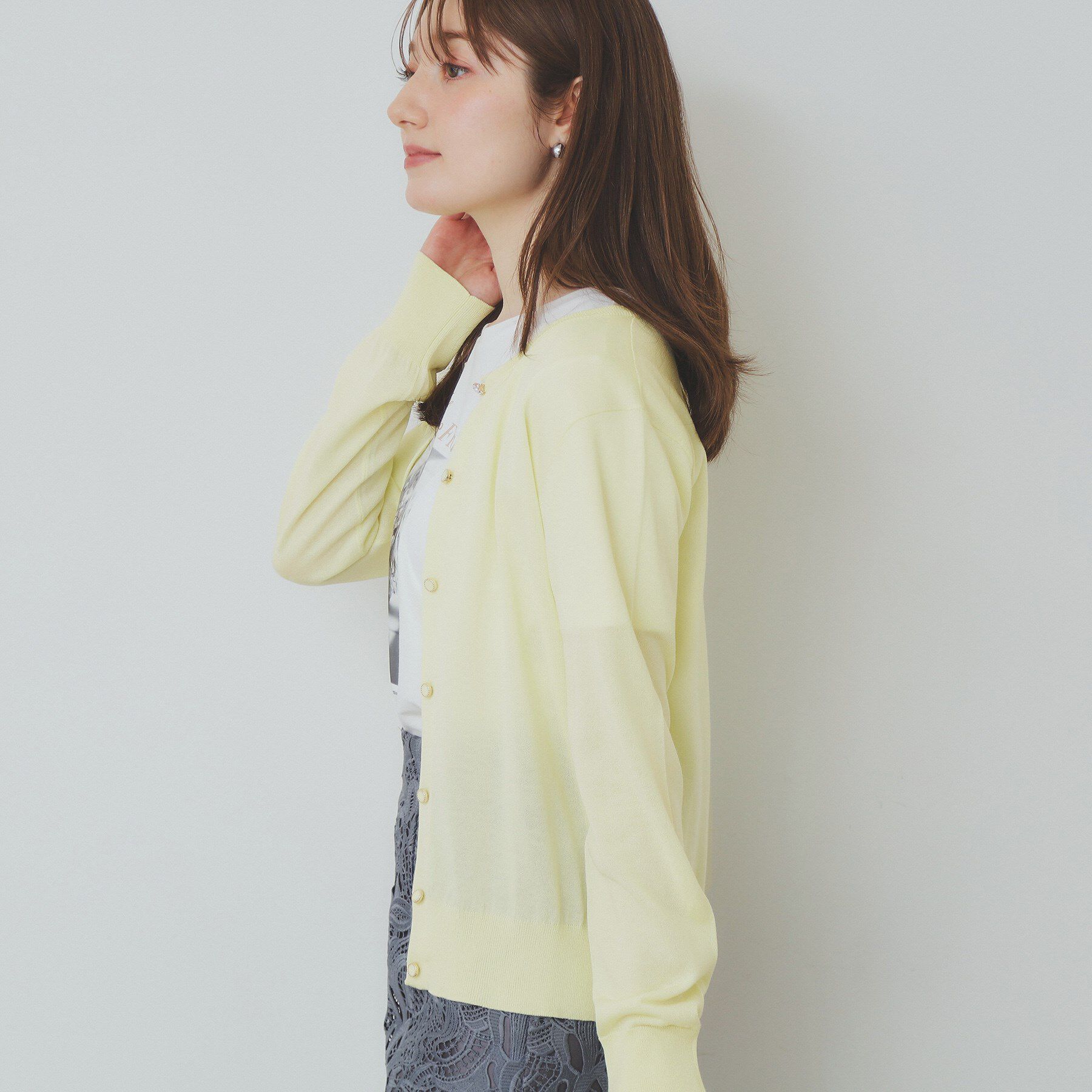 index「《7色展開/XS-LLサイズ》ビジューボタンニットカーディガン【洗濯機洗い可/抗ピル/接触冷感】」|カーディガン|