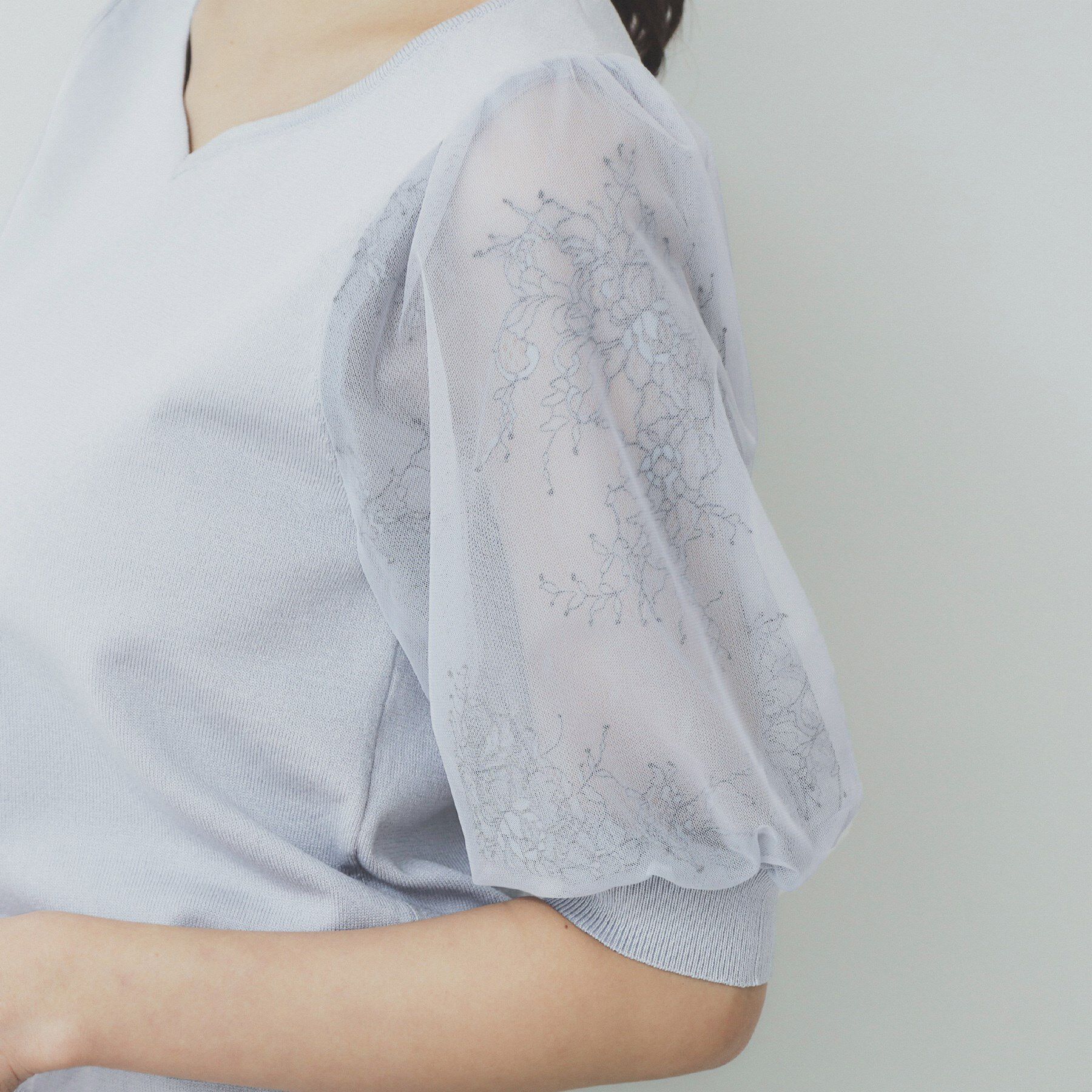 index「チュールレーススリーブニット【洗濯機洗い可】」|ニット・セーター|