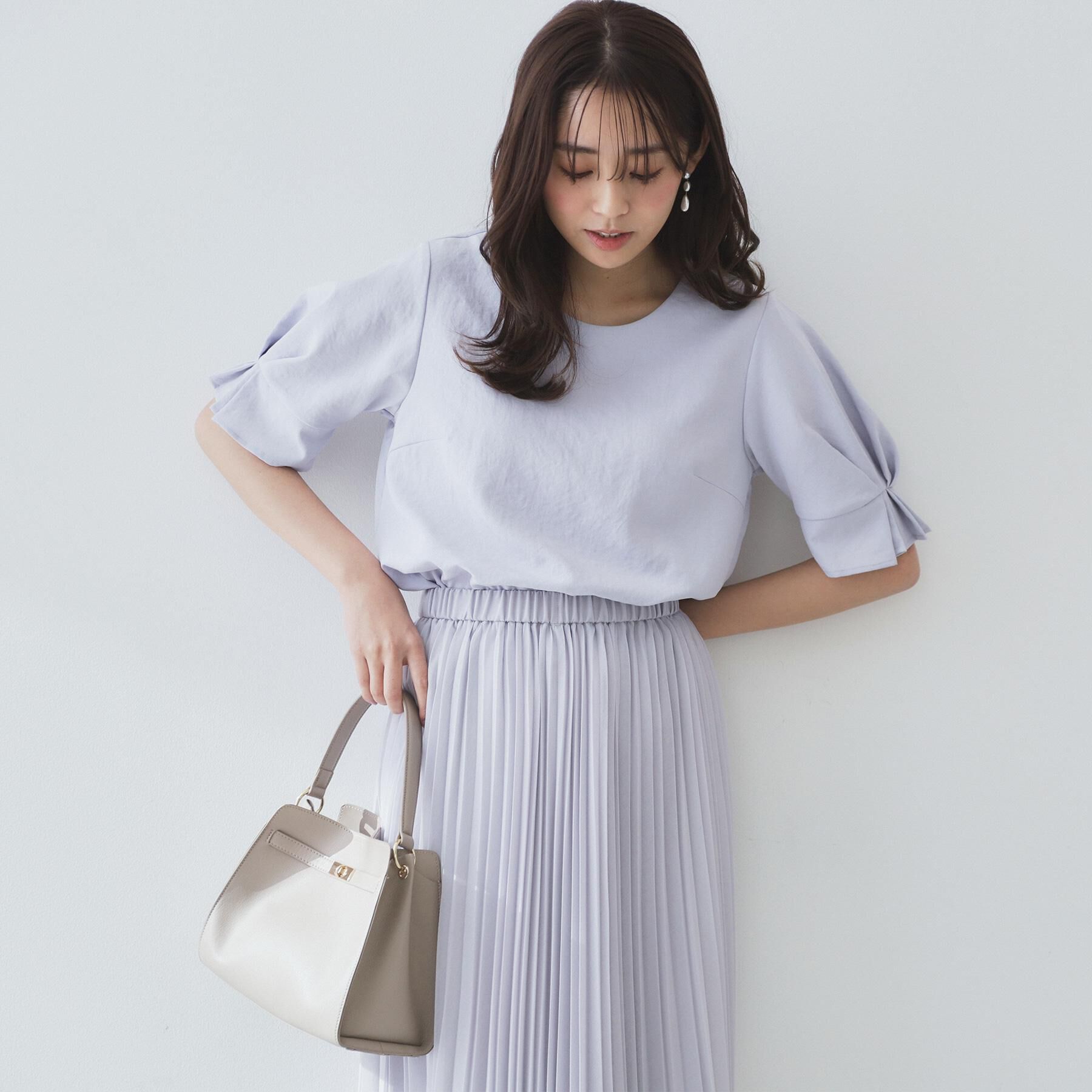 index「《8色展開/XS-LLサイズ》タックパフスリーブブラウス【洗濯機洗い可/吸水速乾/防シワ/抗ピル】」|シャツ・ブラウス|