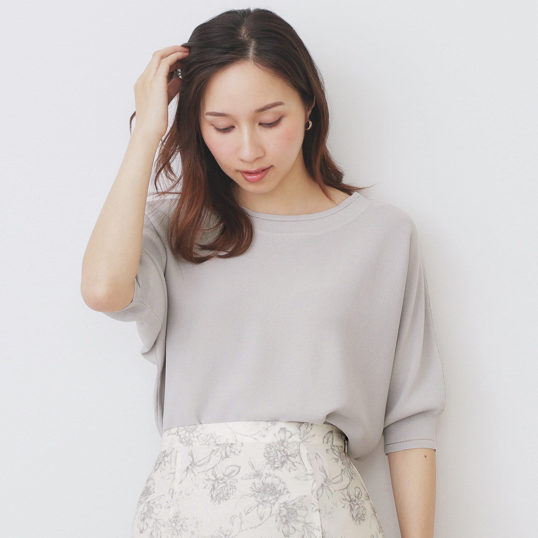 index「《5色展開》前後2WAY ドルマンスリーブニット【UVケア/抗ピル/洗濯機洗い可】」|ニット・セーター|