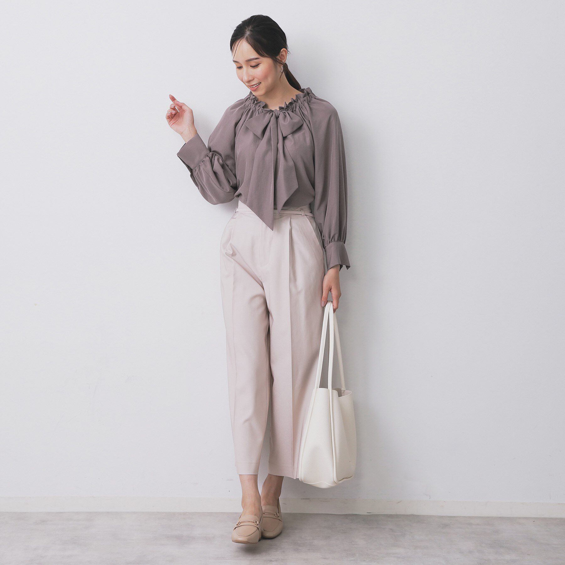 index「ボウタイフリルギャザーブラウス【洗濯機OK】」|シャツ・ブラウス|