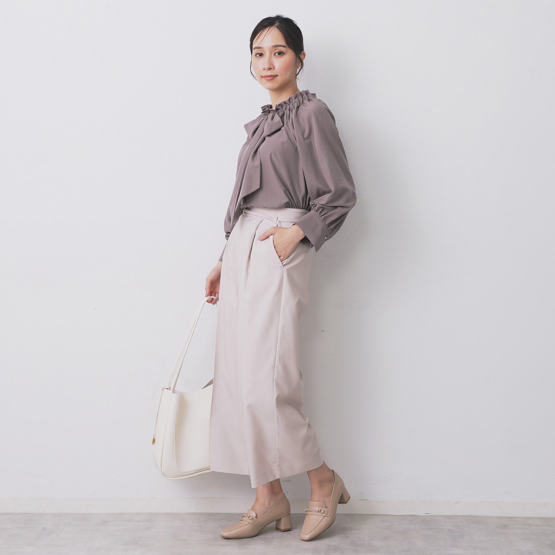 index「ボウタイフリルギャザーブラウス【洗濯機OK】」|シャツ・ブラウス|