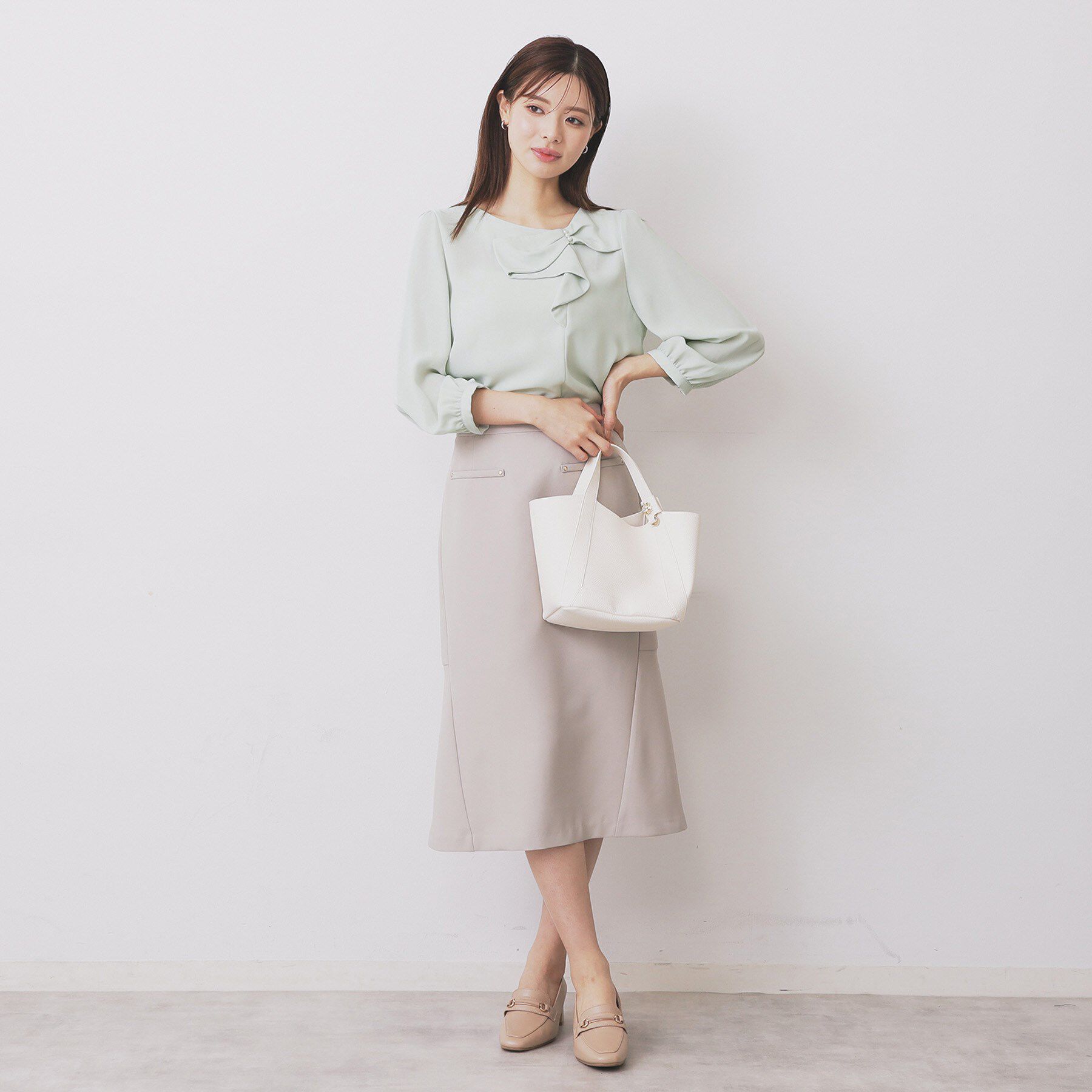 index「パール調リボンブラウス【洗濯機洗い可/イージーアイロン】」|シャツ・ブラウス|