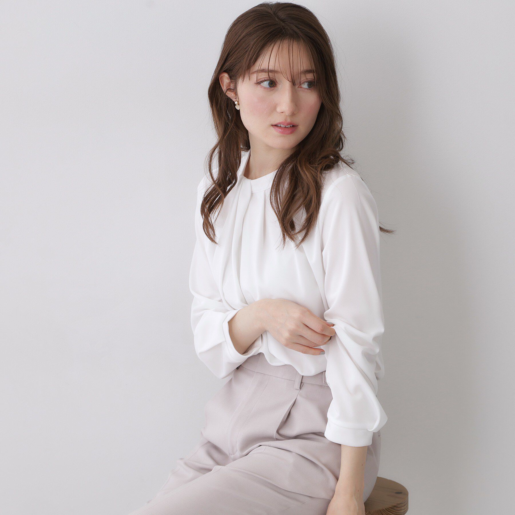 index「ランダムタックトップス【洗濯機OK/吸水速乾/接触冷感/UVケア】《5col》」|Tシャツ・カットソー|オフホワイト(003