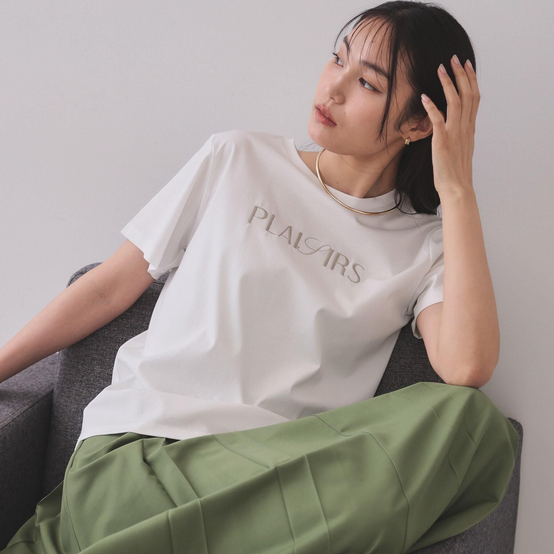 OPAQUE.CLIP「刺繍＆スパンコールロゴTシャツ【洗濯機洗い可】」|Tシャツ・カットソー|