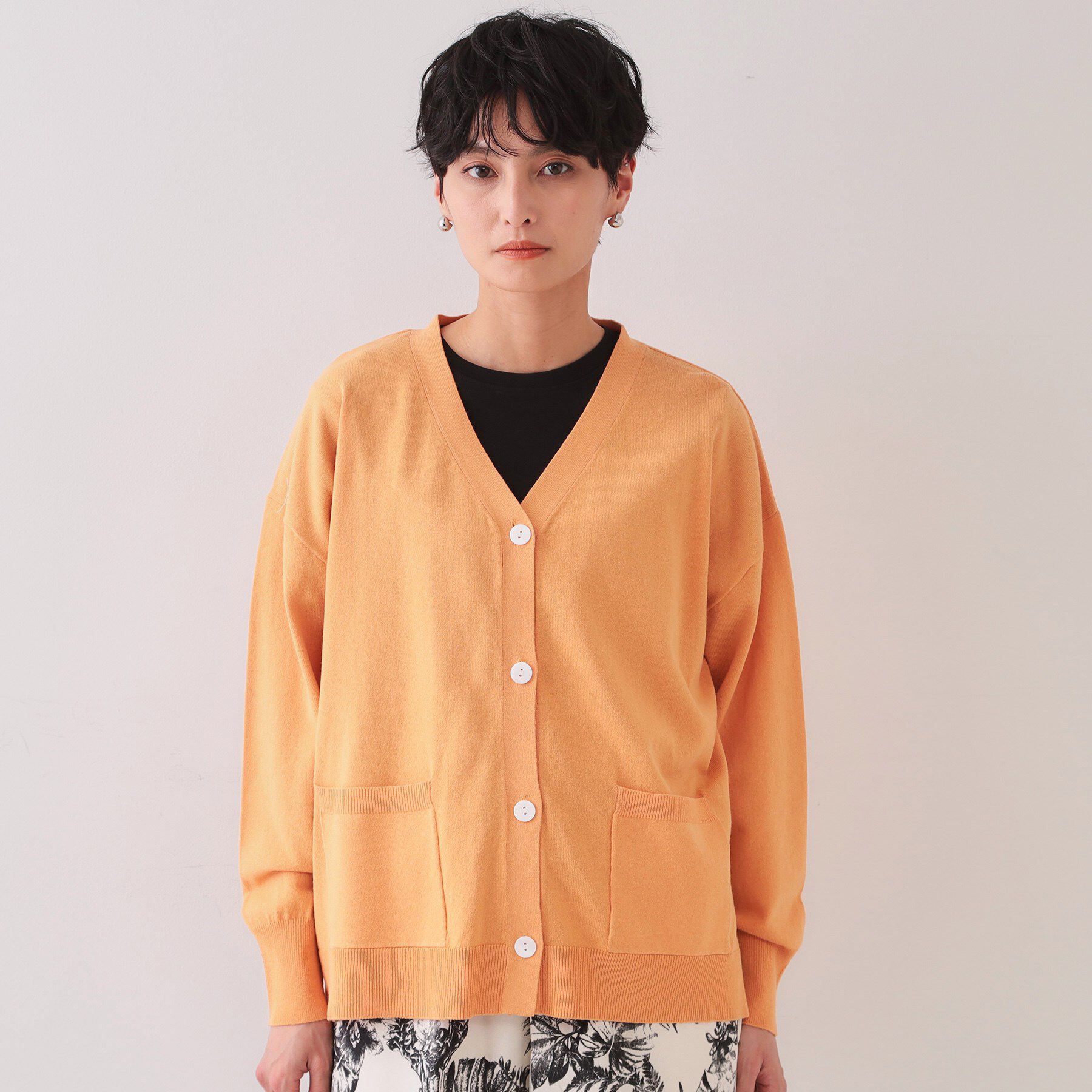OPAQUE.CLIP「ワイドVネックニットカーディガン【洗濯機洗い可】」|カーディガン|