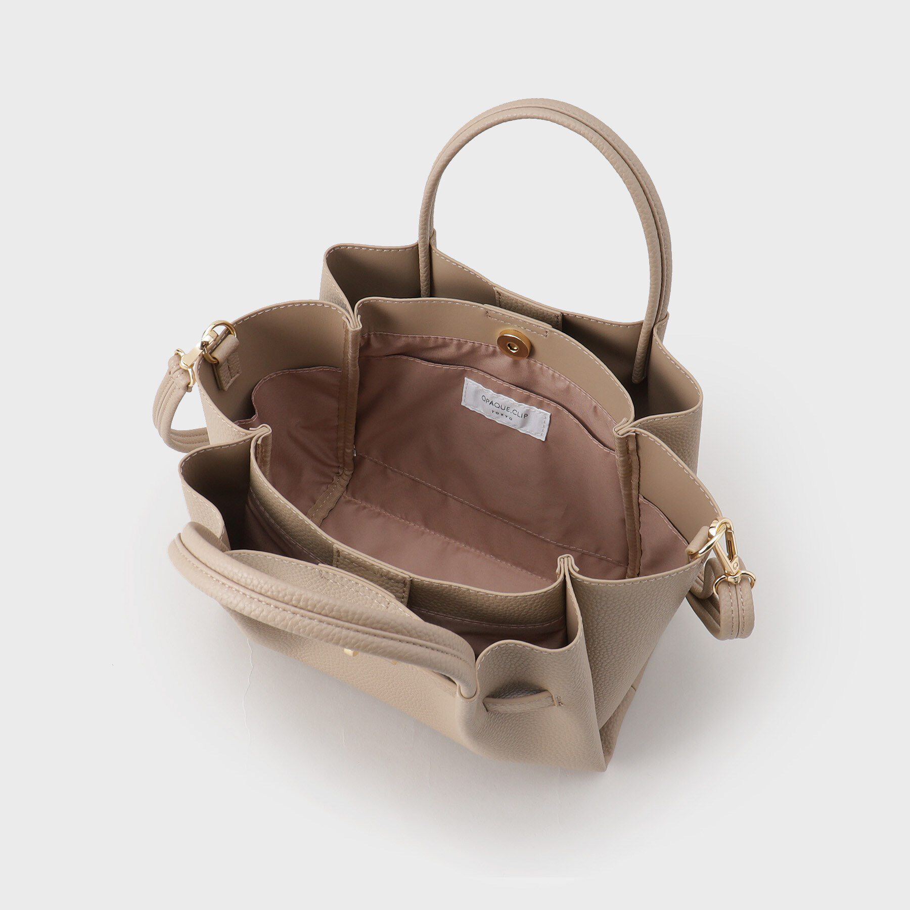OPAQUE.CLIP「【軽量/2WAY/通勤対応】フロントベルトデザインミドルトートバッグ」|ショルダー・メッセンジャー|