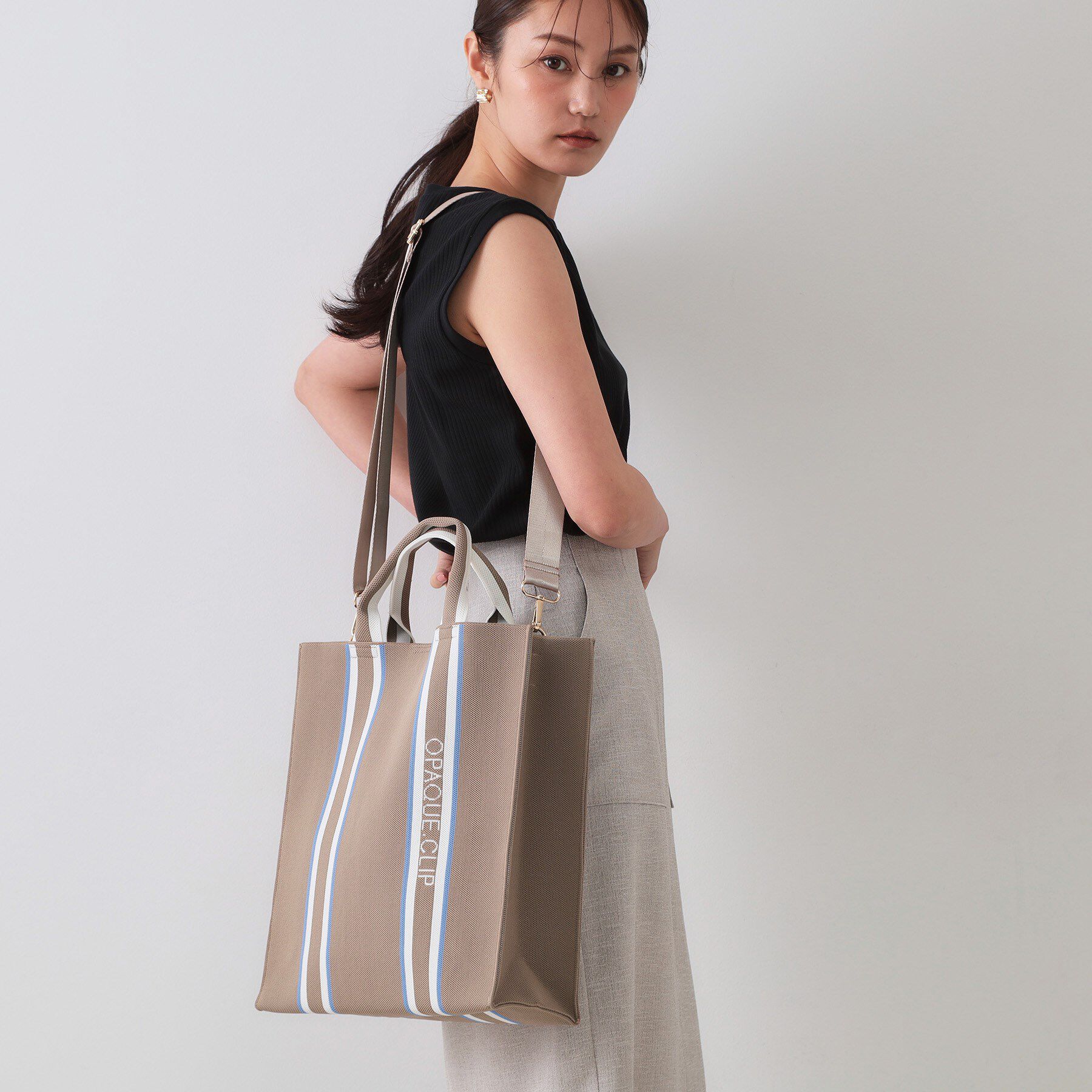 OPAQUE.CLIP「【2WAY/A4サイズ対応】ラインハンドルスクエアニットトートバッグ」|トートバッグ|