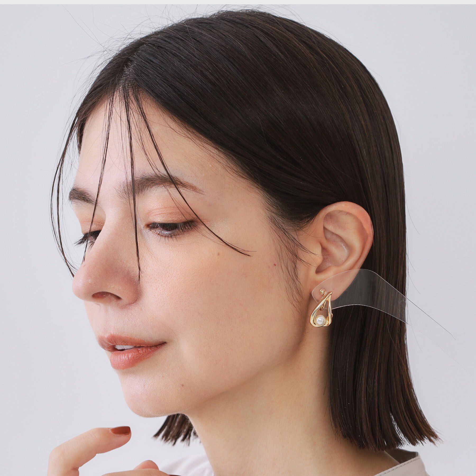 OPAQUE.CLIP「しずくメタル&times;フェイクパールイヤリング」|イヤリング|