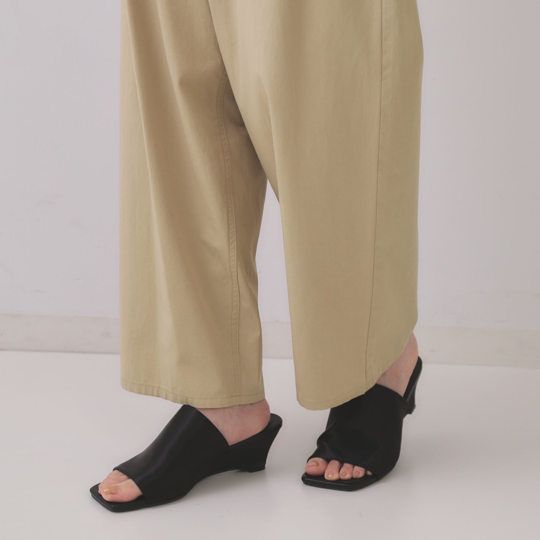 OPAQUE.CLIP「カーブタックパンツ【洗濯機洗い可】」|その他|