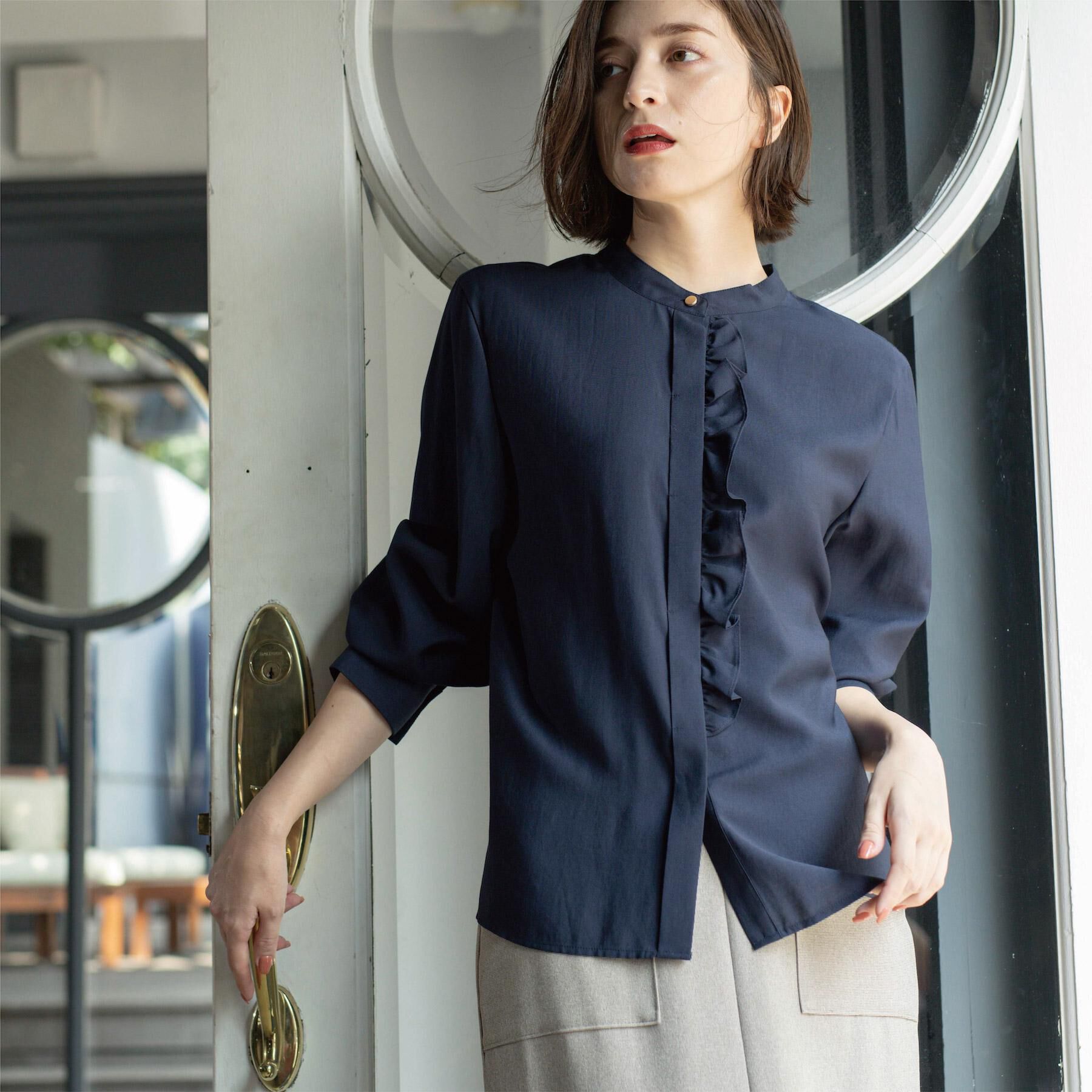 OPAQUE.CLIP「フロントフリルブラウス【洗濯機OK】」|シャツ・ブラウス|ネイビー(094)