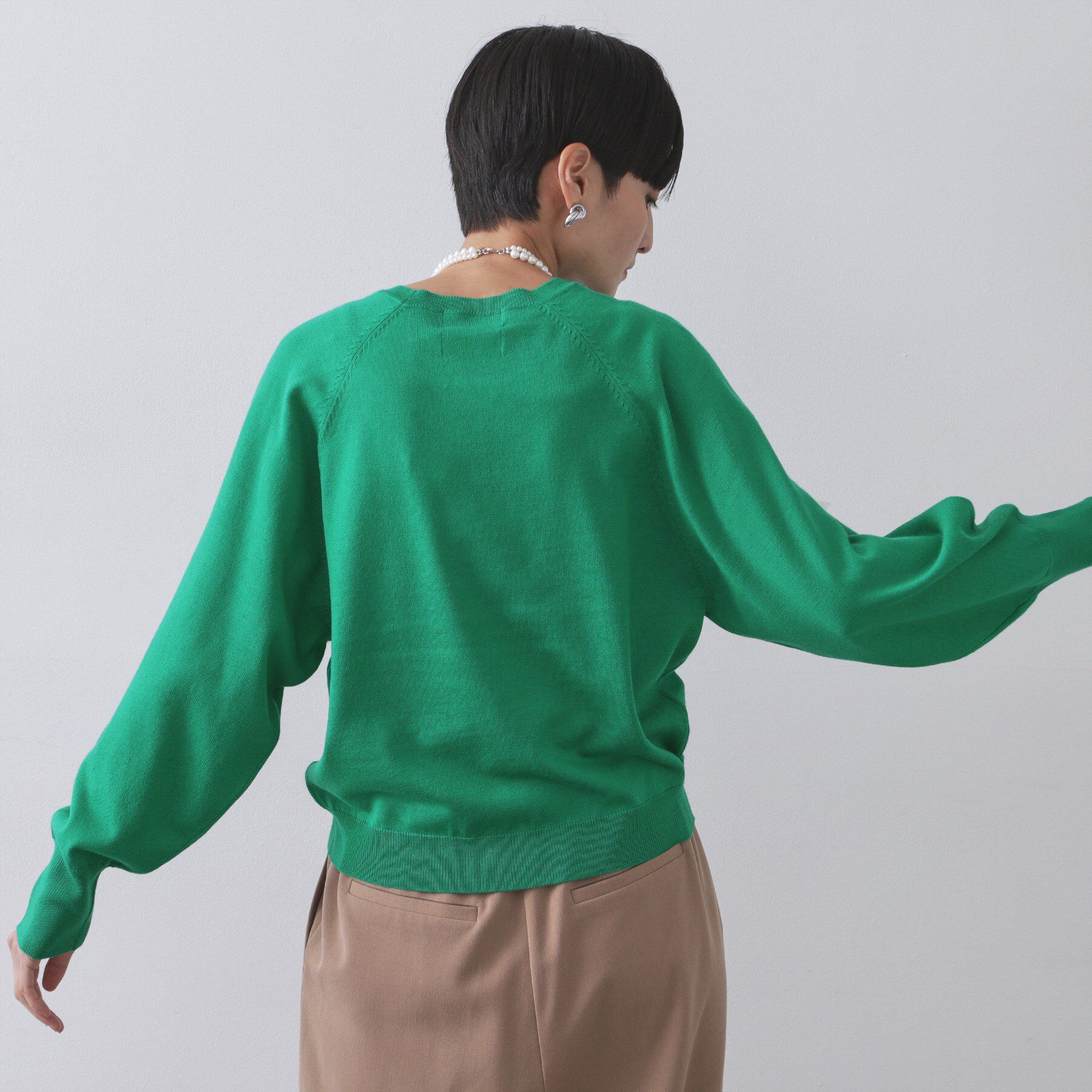 OPAQUE.CLIP「ラグランクルーネックニット/エクストラファインメリノウール【THEシリーズ/洗濯機OK】」|ニット・セーター|