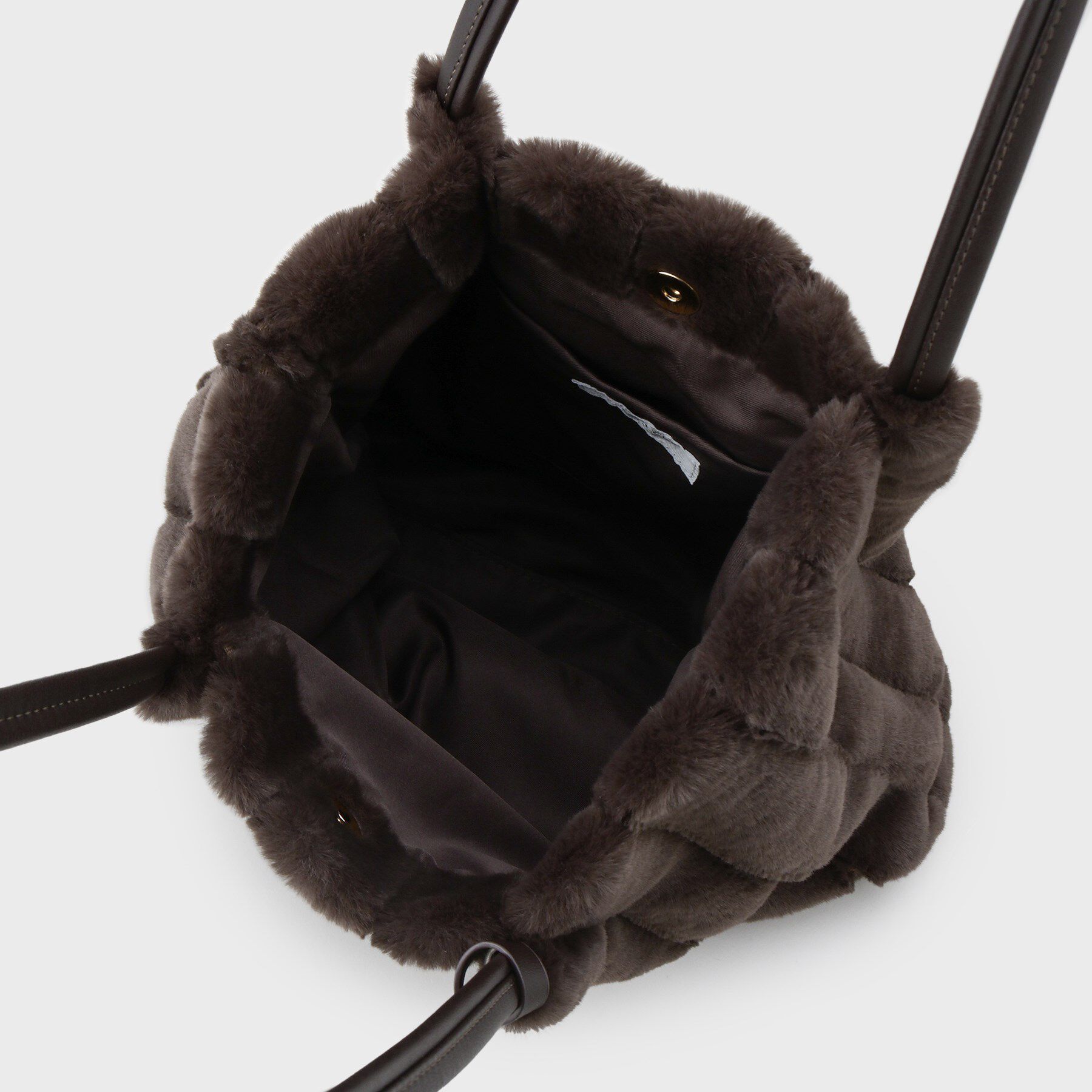 OPAQUE.CLIP「【A4サイズ対応／マチ付き】ストライプフェイクファートートバッグ」|トートバッグ|