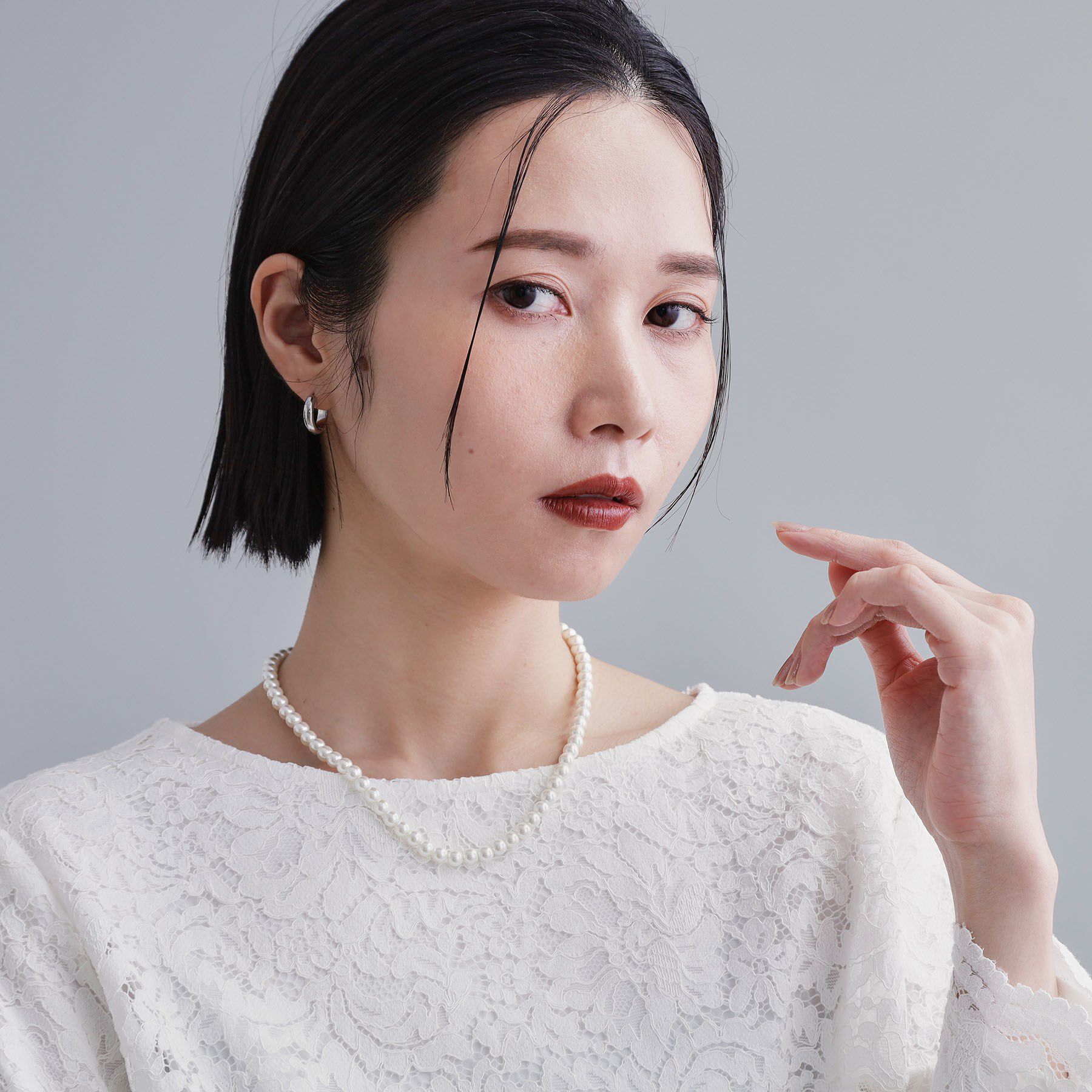 OPAQUE.CLIP「ガラスパールショートネックレス」|ネックレス|