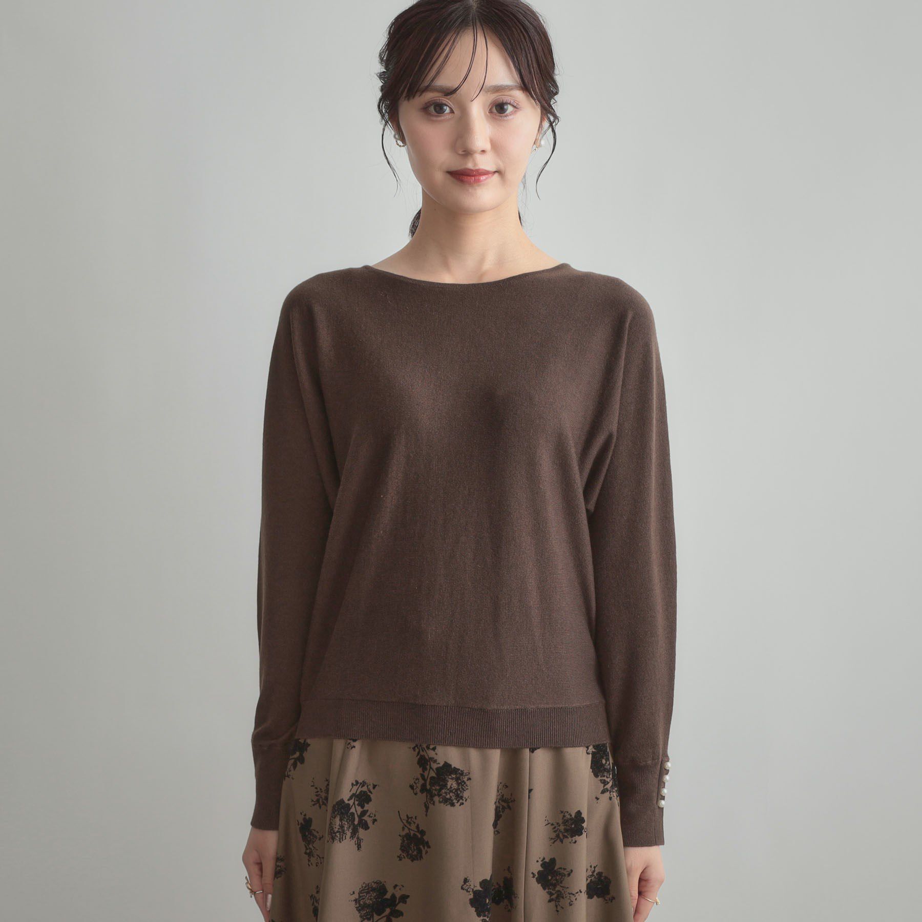 Couture broach「【大人上品・通勤・前後2WAY】バックパール調ドルマンニット」|ニット・セーター|