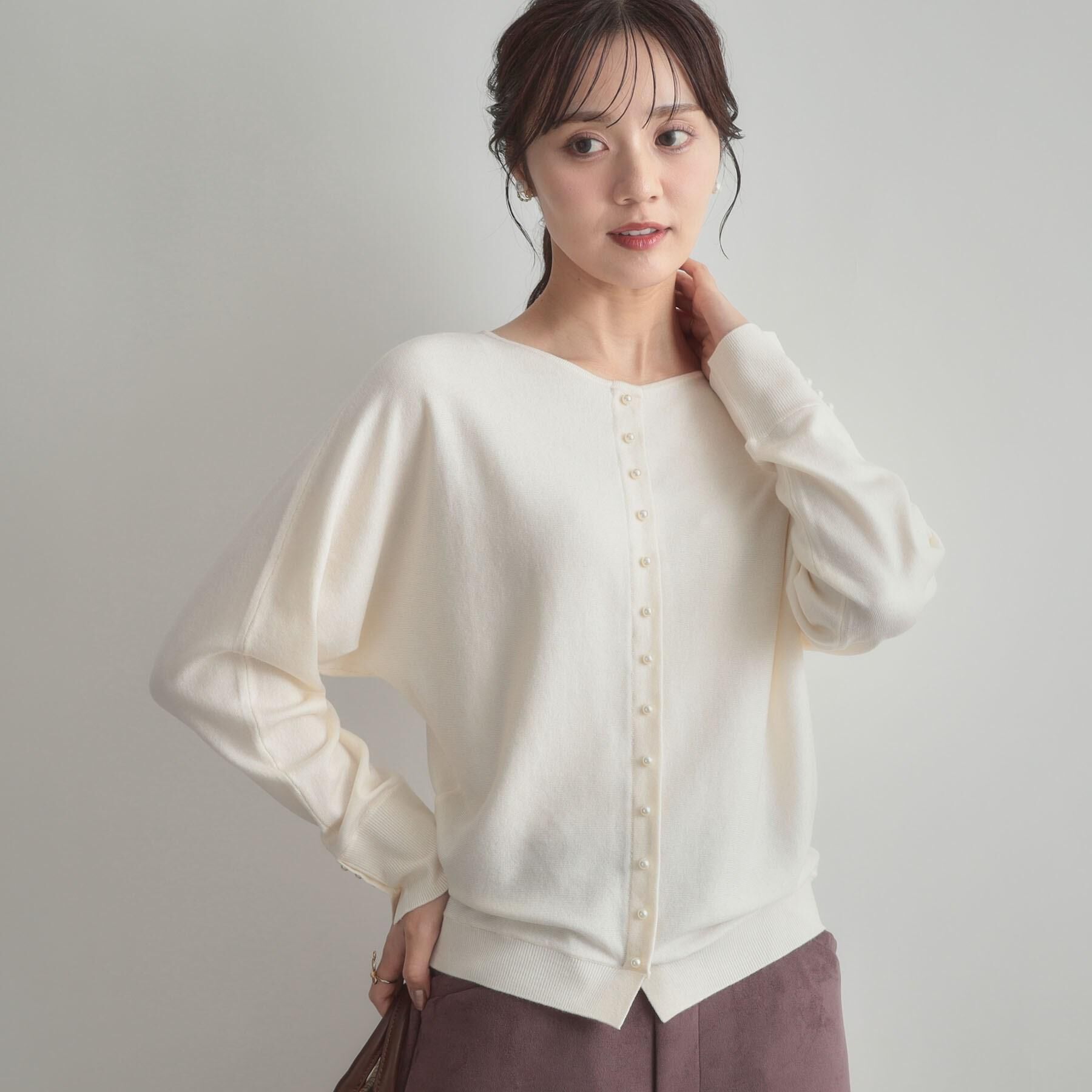 Couture broach「【大人上品・通勤・前後2WAY】バックパール調ドルマンニット」|ニット・セーター|