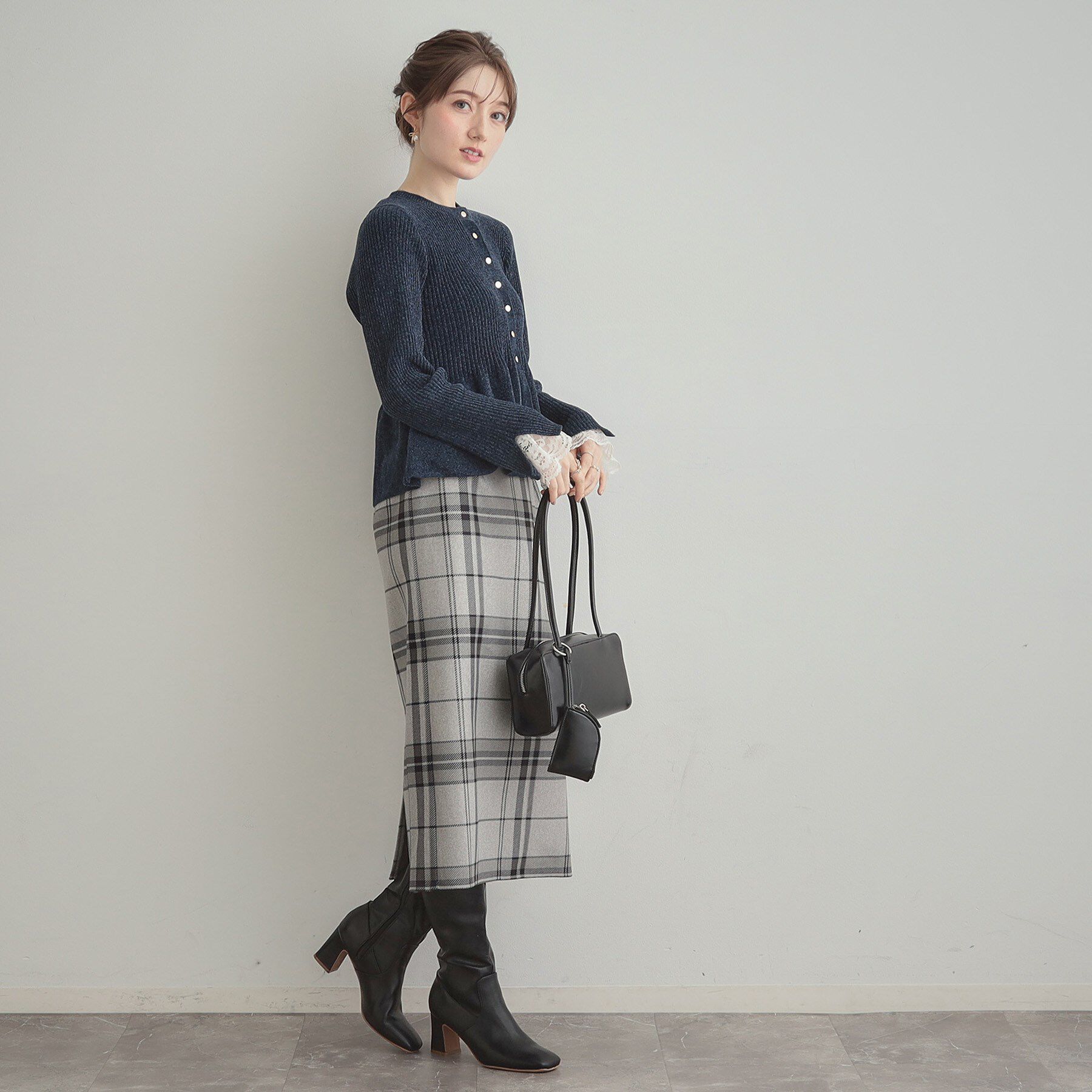 Couture broach「【袖口レース・着映え】短毛モールペプラム カーデ」|カーディガン|