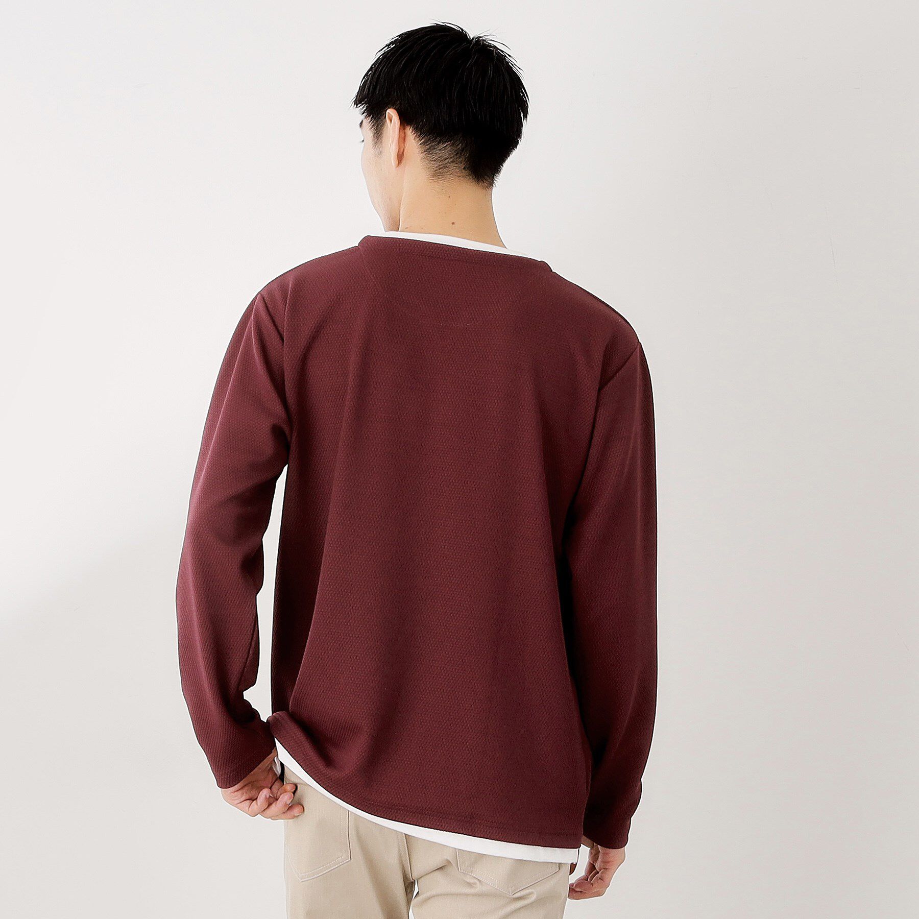 THE SHOP TK「【一枚でコーディネートが完成！】レイヤード風キーネック長袖Tシャツ 洗濯機OK」|Tシャツ・カットソー|