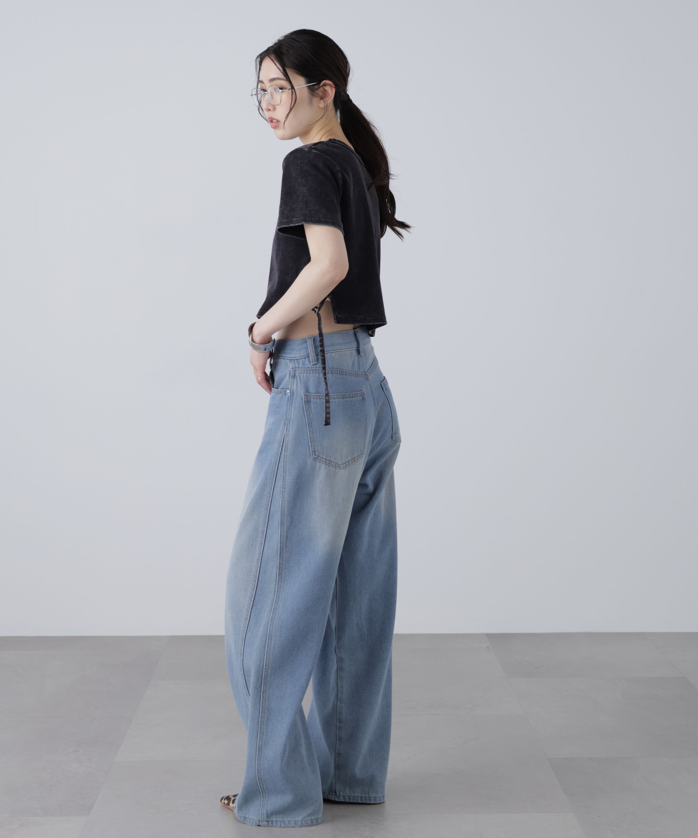  「ヴィンテージ加工サイドベルトＴ」|Tシャツ・カットソー|