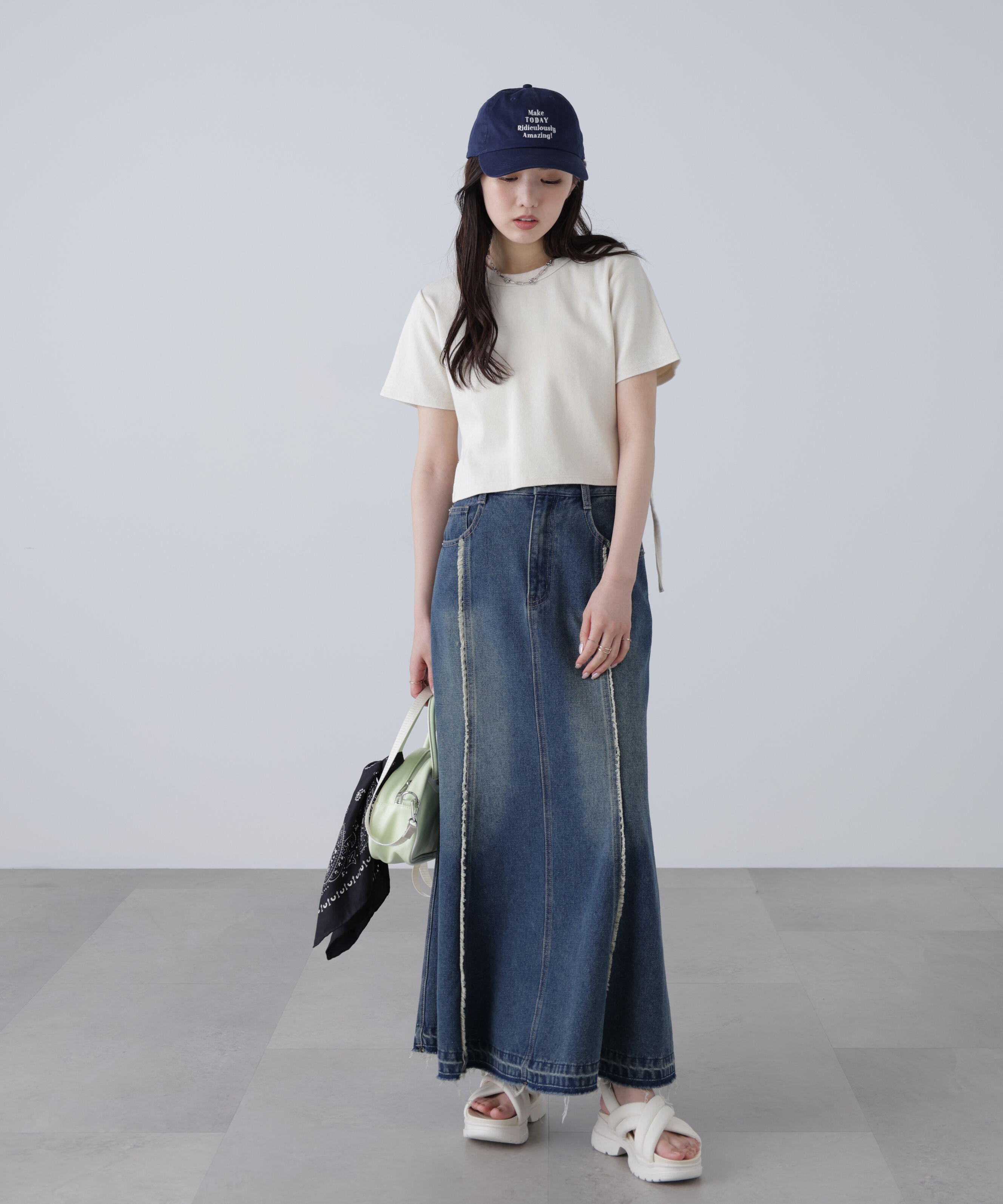  「ヴィンテージ加工サイドベルトＴ」|Tシャツ・カットソー|