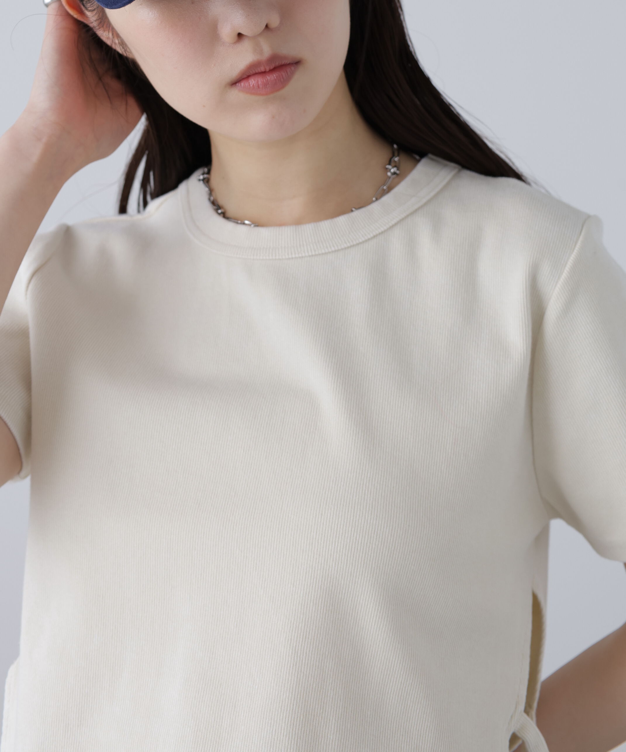  「ヴィンテージ加工サイドベルトＴ」|Tシャツ・カットソー|