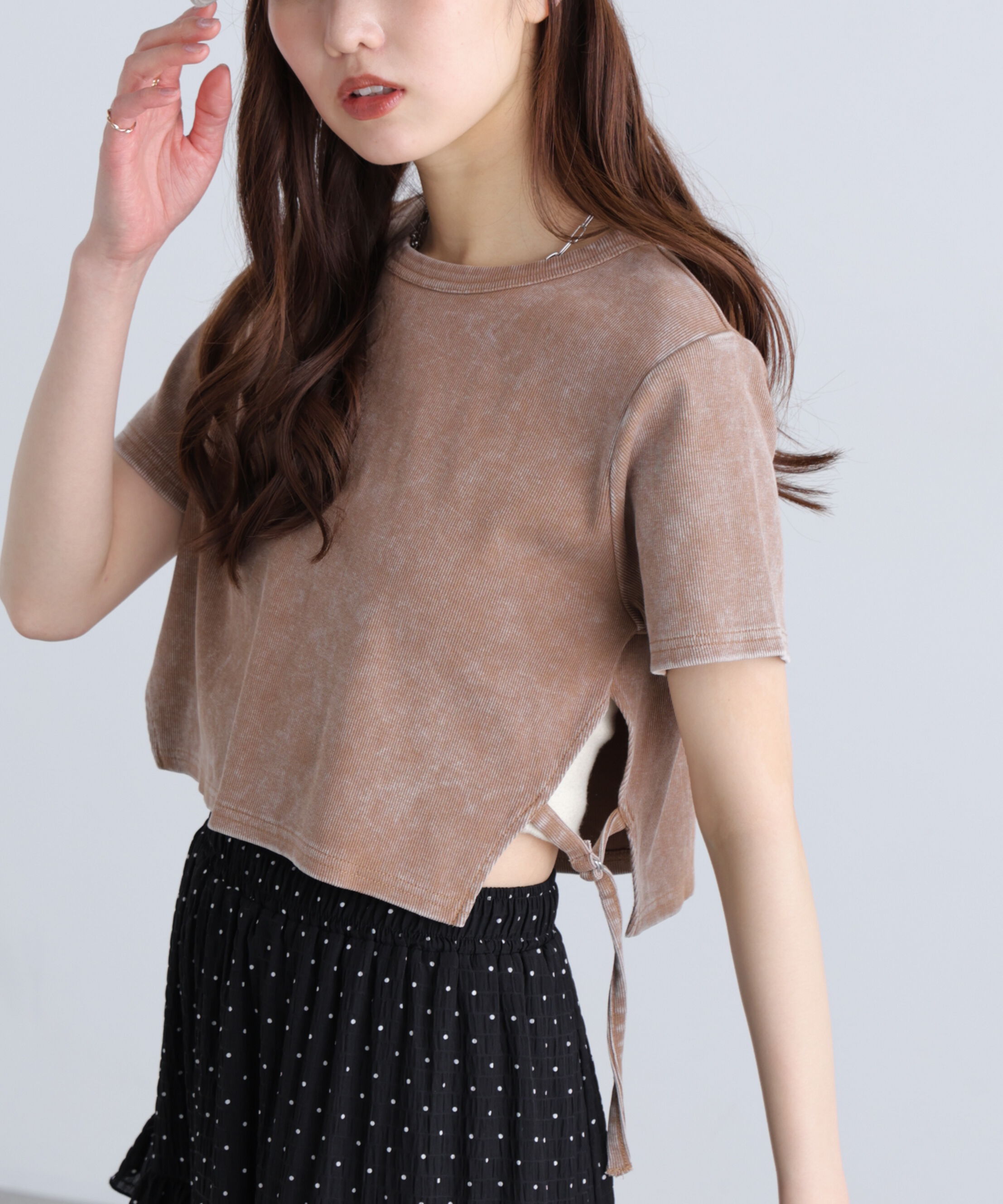  「ヴィンテージ加工サイドベルトＴ」|Tシャツ・カットソー|ブラウン