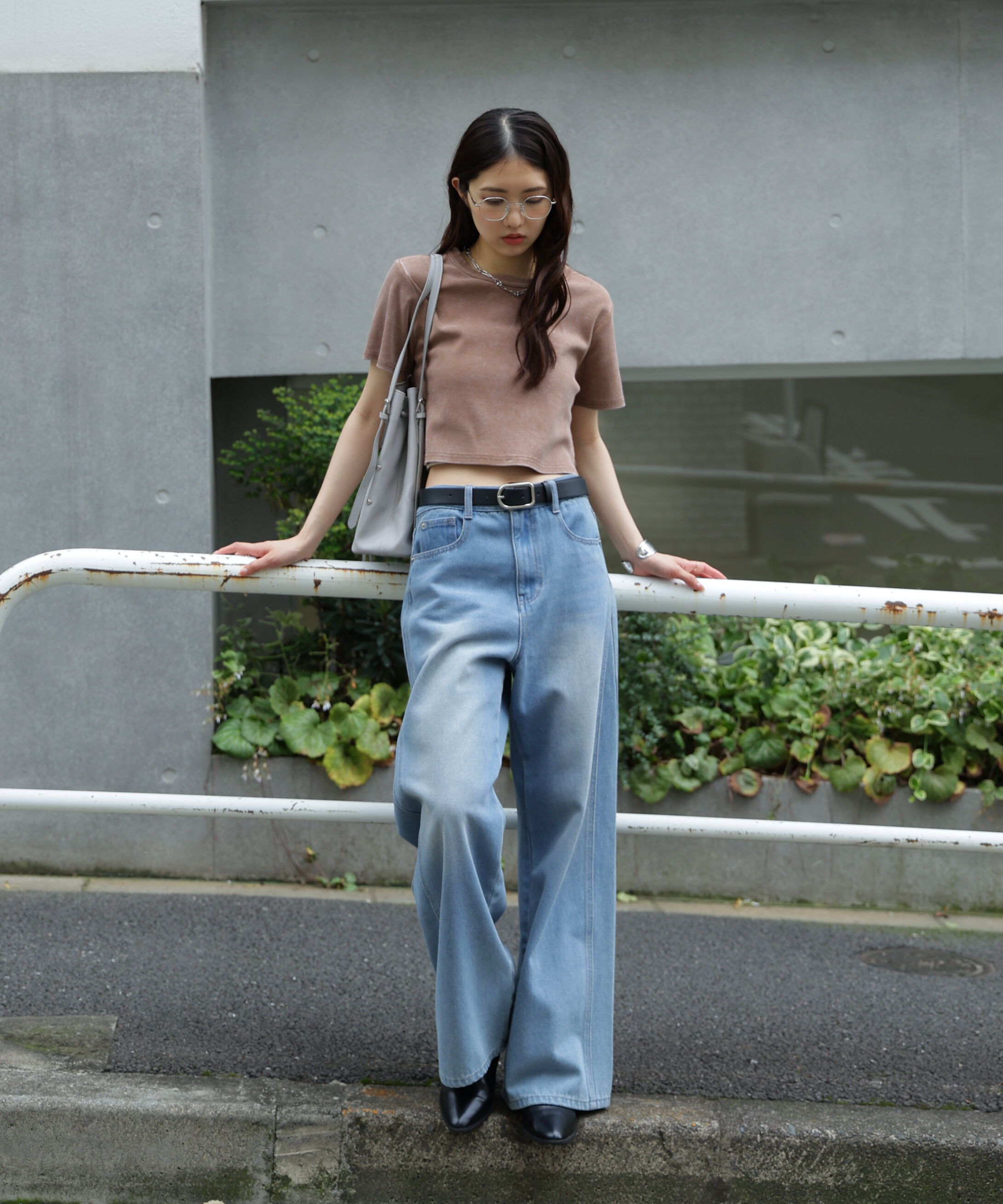  「ヴィンテージ加工サイドベルトＴ」|Tシャツ・カットソー|