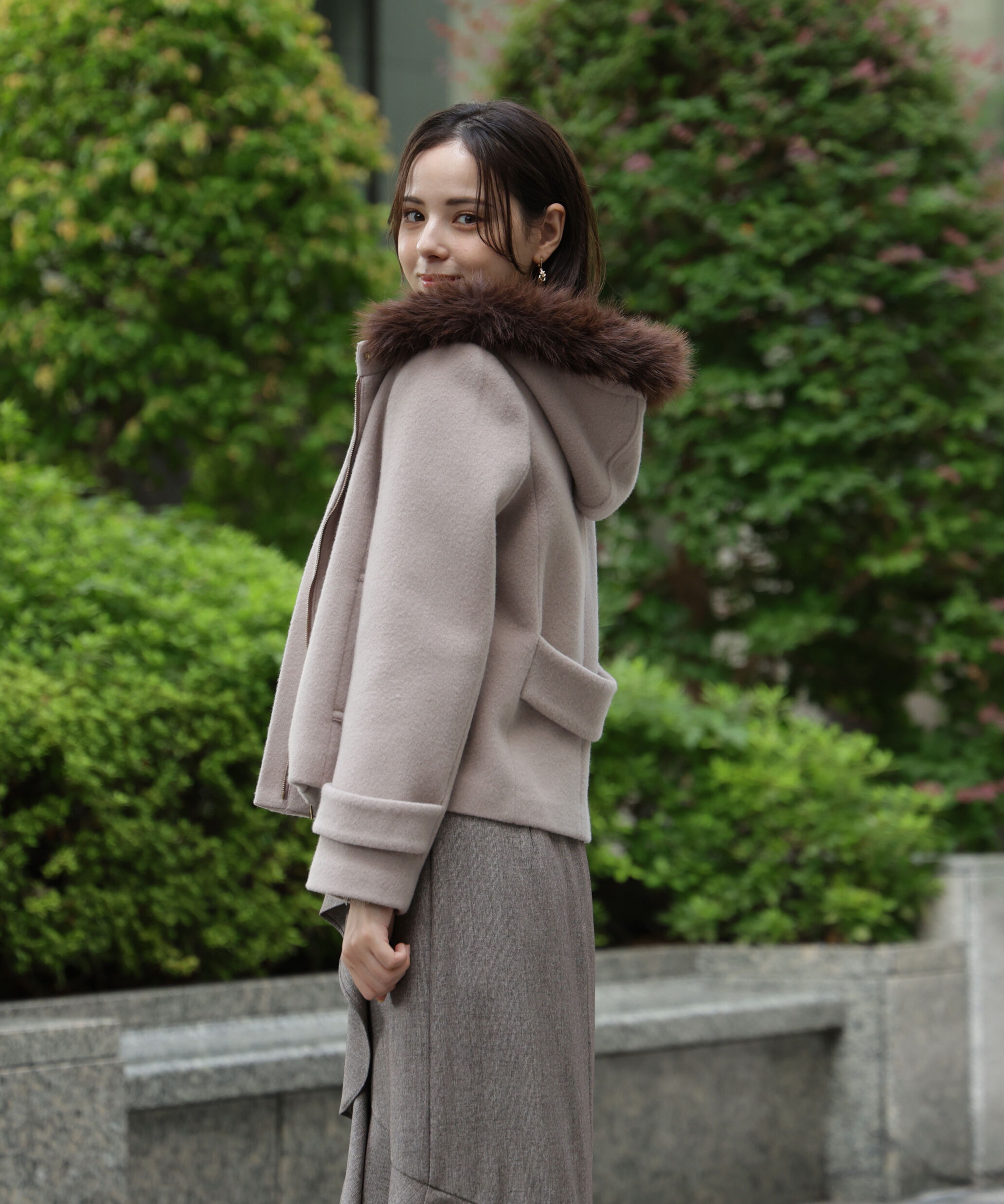 PROPORTION BODY DRESSING「モッサフードフェイクファーショートコート 25AW」|ブルゾン・スタジャン|