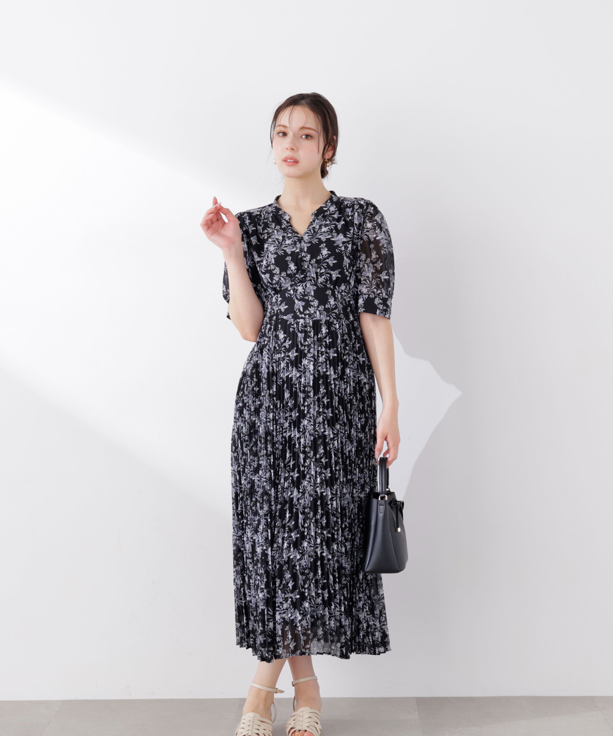 PROPORTION BODY DRESSING「花柄プリーツワンピース　26SS」|ワンピース|