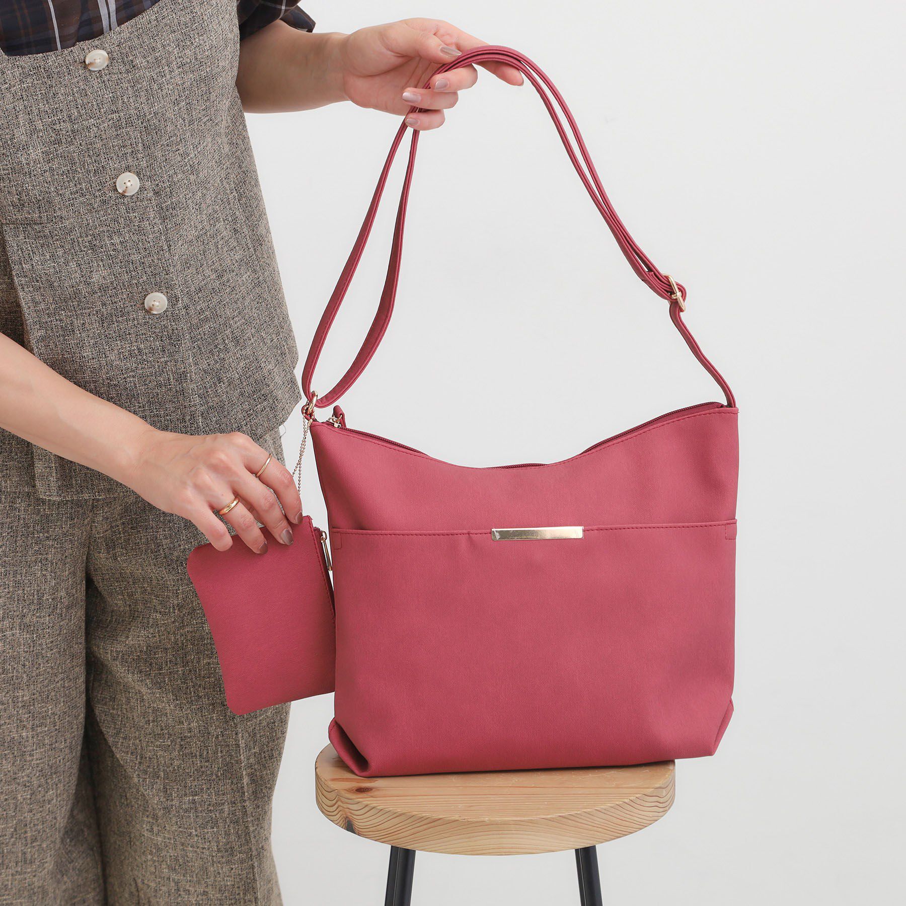 SHOO･LA･RUE「ダブルフェイスショルダーバッグ」|ショルダー・メッセンジャー|レッド(063)