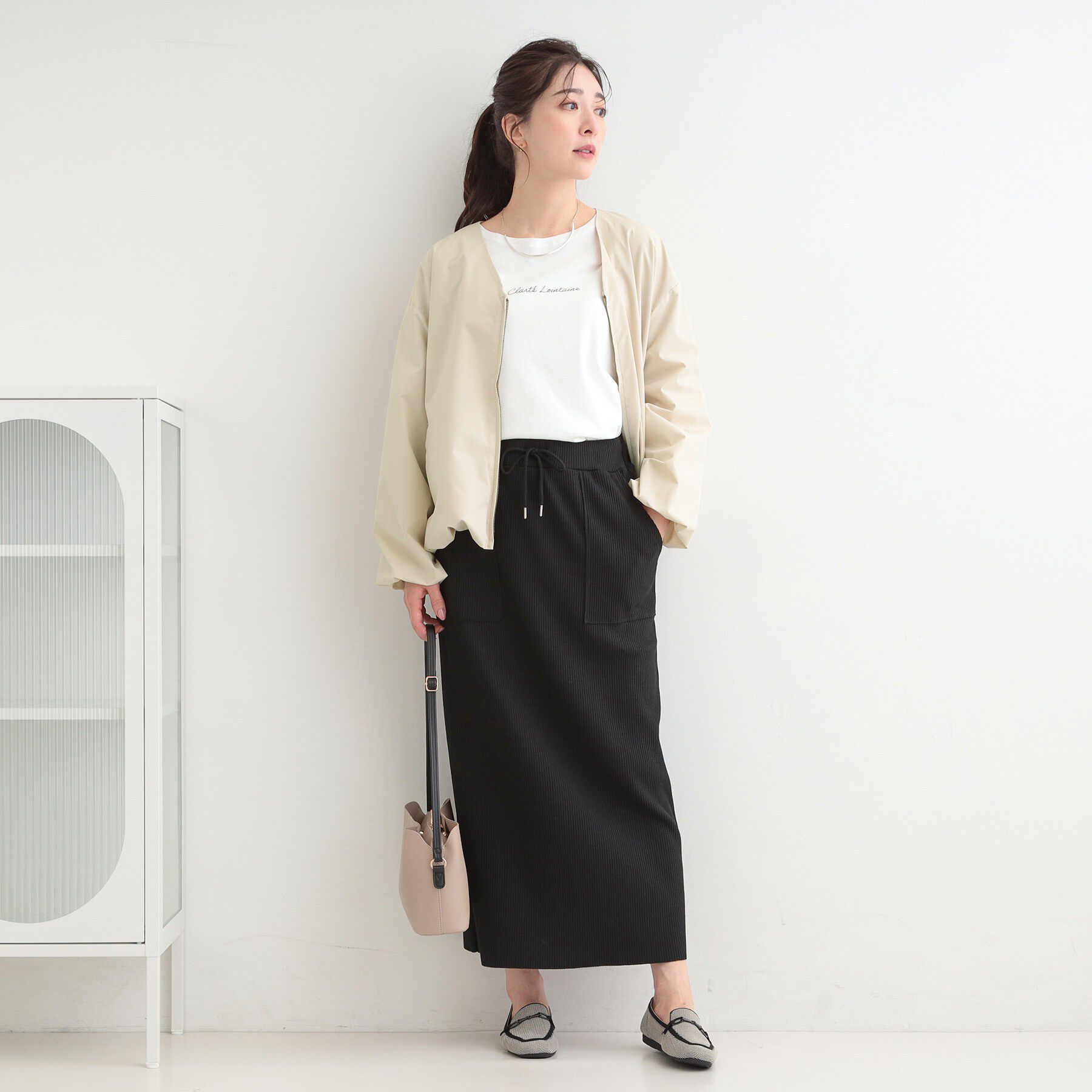 SHOO･LA･RUE「【防風/撥水/S-LL】お顔回りすっきり見え　Vネックバルーンブルゾン」|ブルゾン・スタジャン|