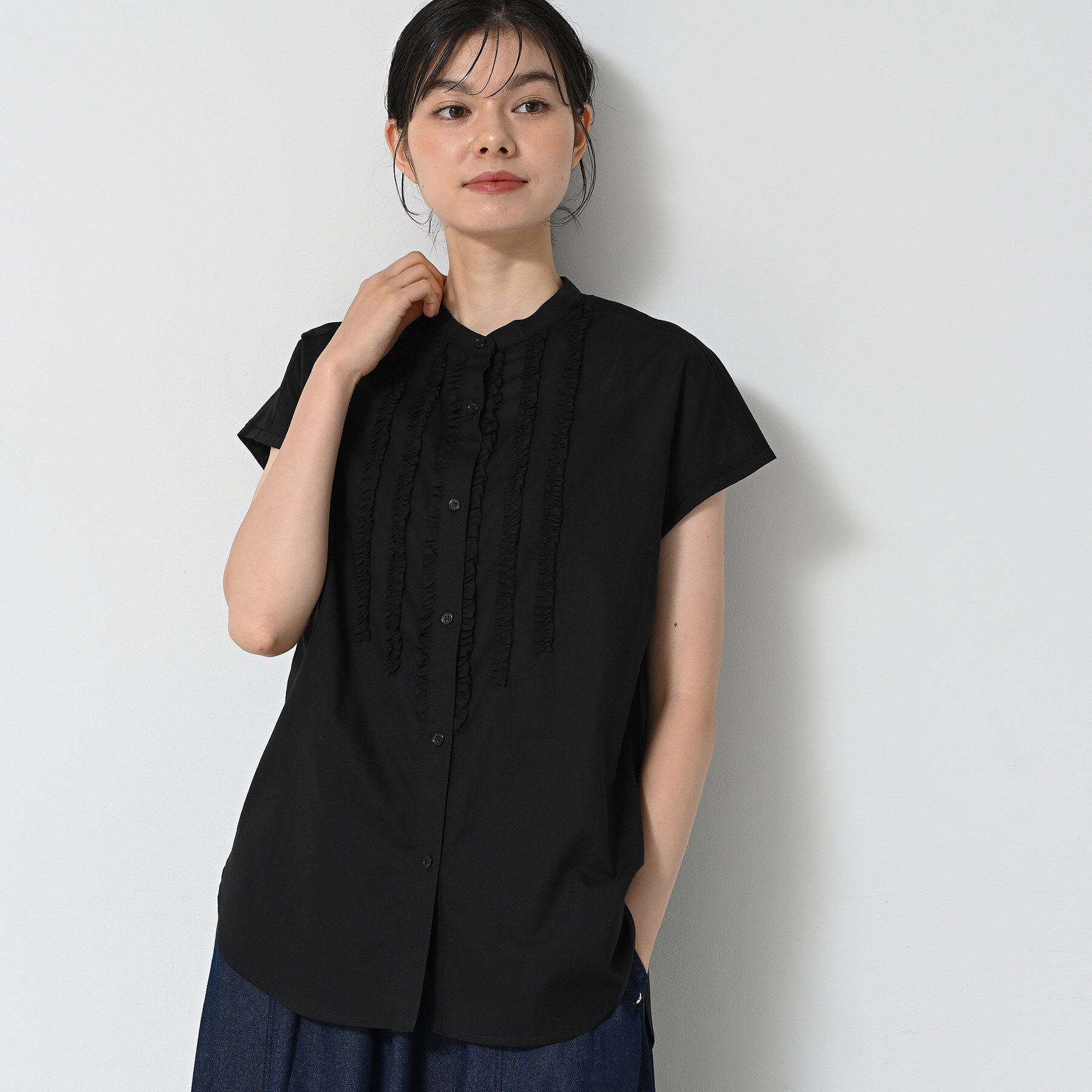 Dessin「【洗える】スタンドカラーフリルブラウス」|シャツ・ブラウス|ブラック(019)