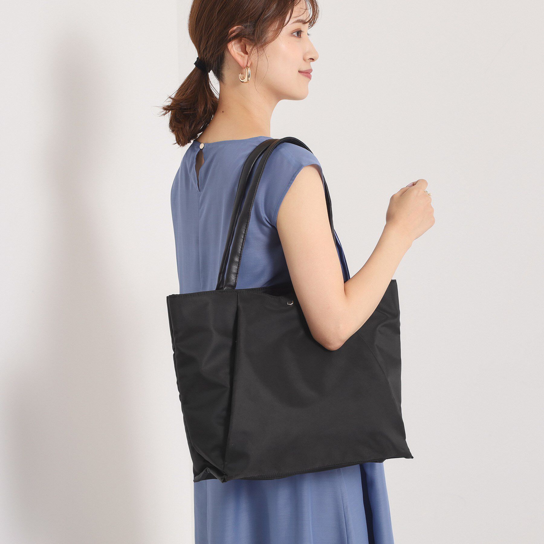 ITS&rsquo;DEMO「【12ポケット／PC対応】合皮コンビA4トート」|トートバッグ|