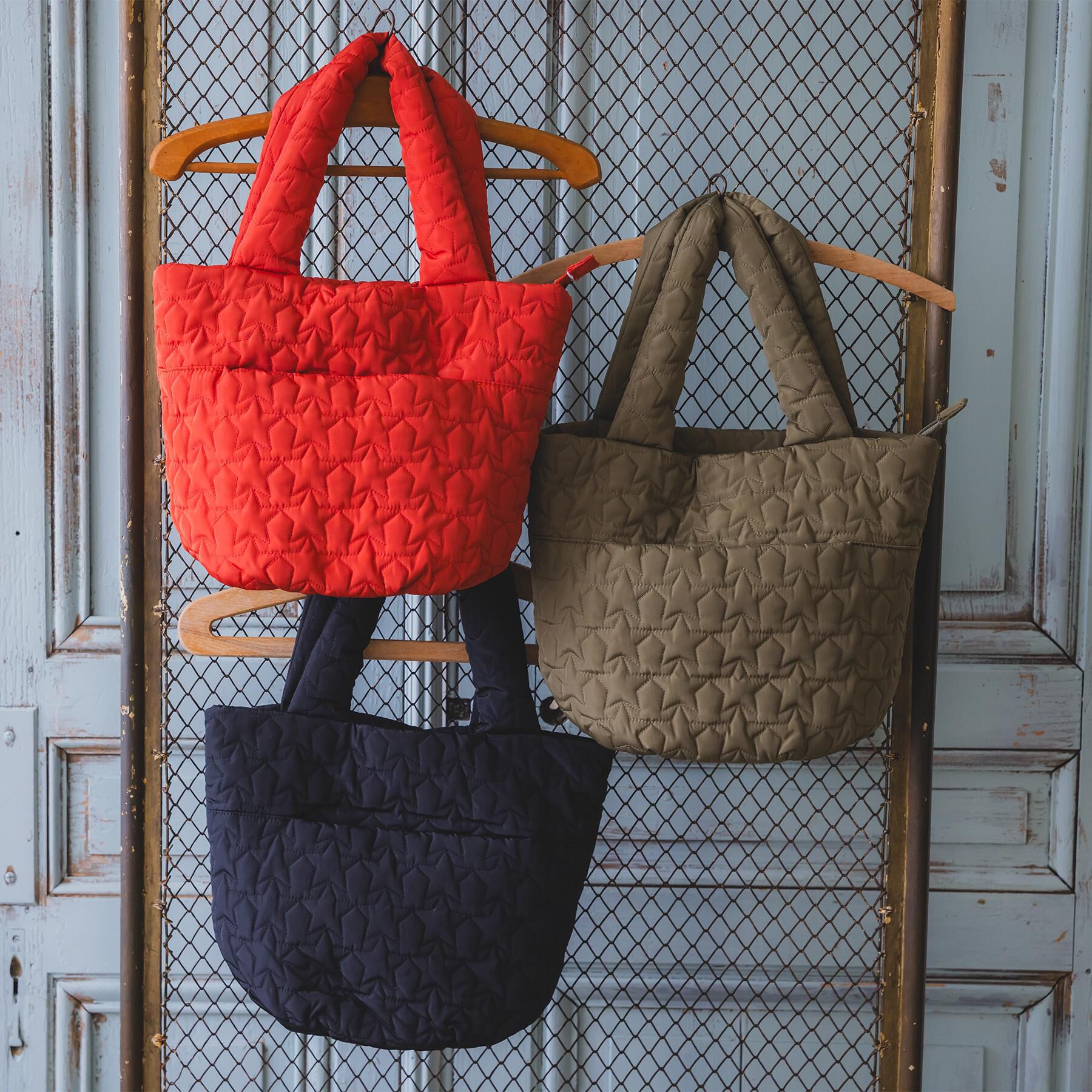 ITS&rsquo;DEMO「星柄キルトミニトート」|トートバッグ|