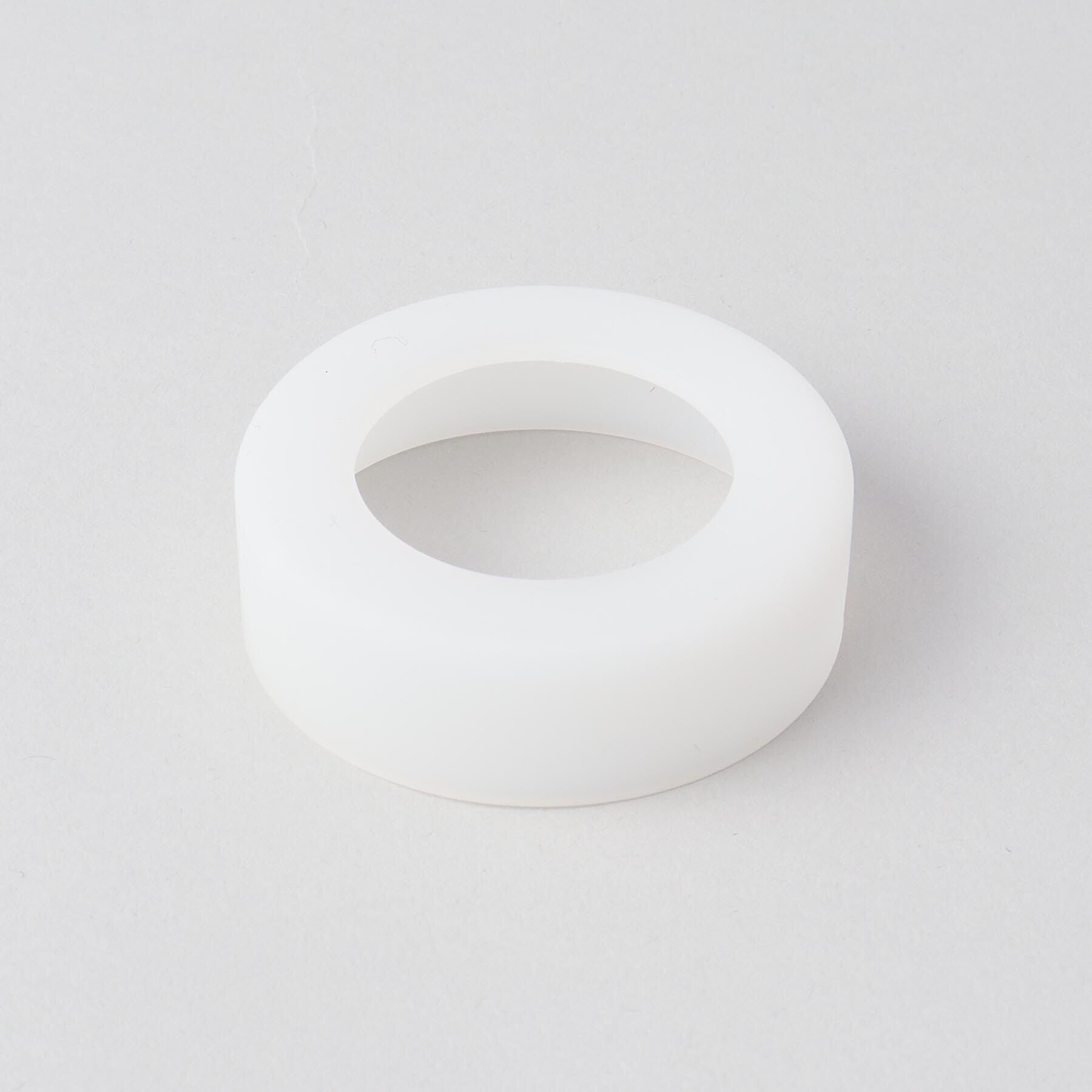 212 KITCHEN STORE「シリコンボトルカバー S WH」|食器・キッチングッズ|