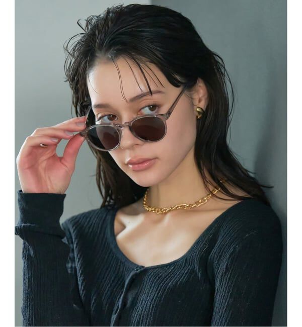  「【WEB限定】ボストン型 サングラス | カラーレンズ 軽量 トレンド 紫外線対策 UVカット ユニセックス」|サングラス|薄グレー