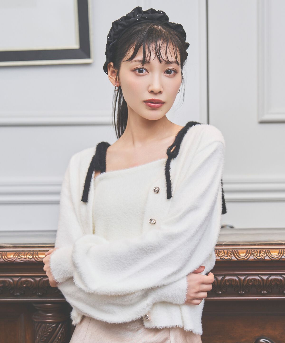 アンドクチュール「ラメフェザーショルダーリボンアンサンブル」|カーディガン|