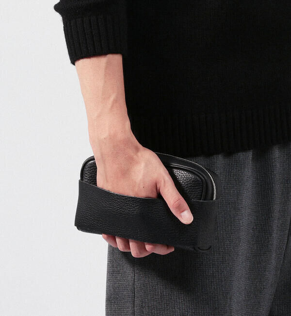 TOMORROWLAND GOODS「【別注】A&times;TOMORROWLAND シュリンクレザークラッチポーチ」|クラッチバッグ|