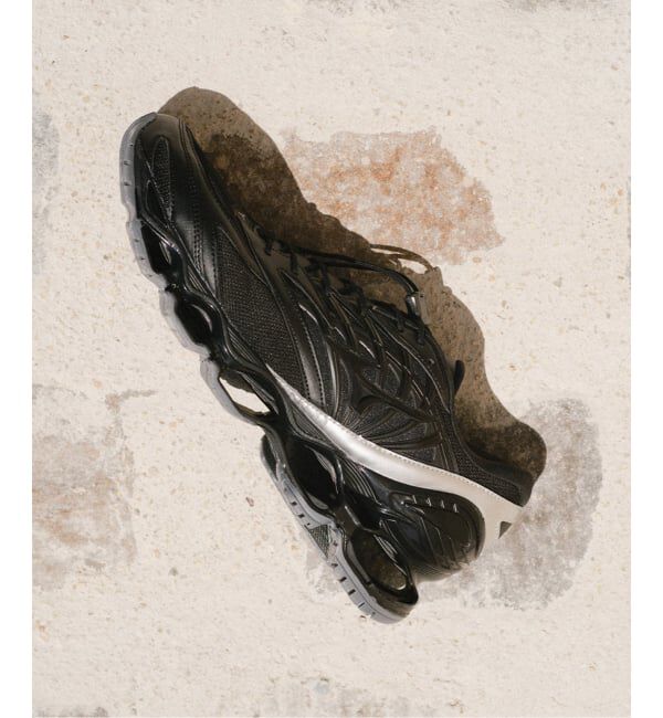 EDIFICE「MIZUNO(ミズノ) WAVE PROPHECY LS 別注 "MONOTONE CINEMA"」|スニーカー|