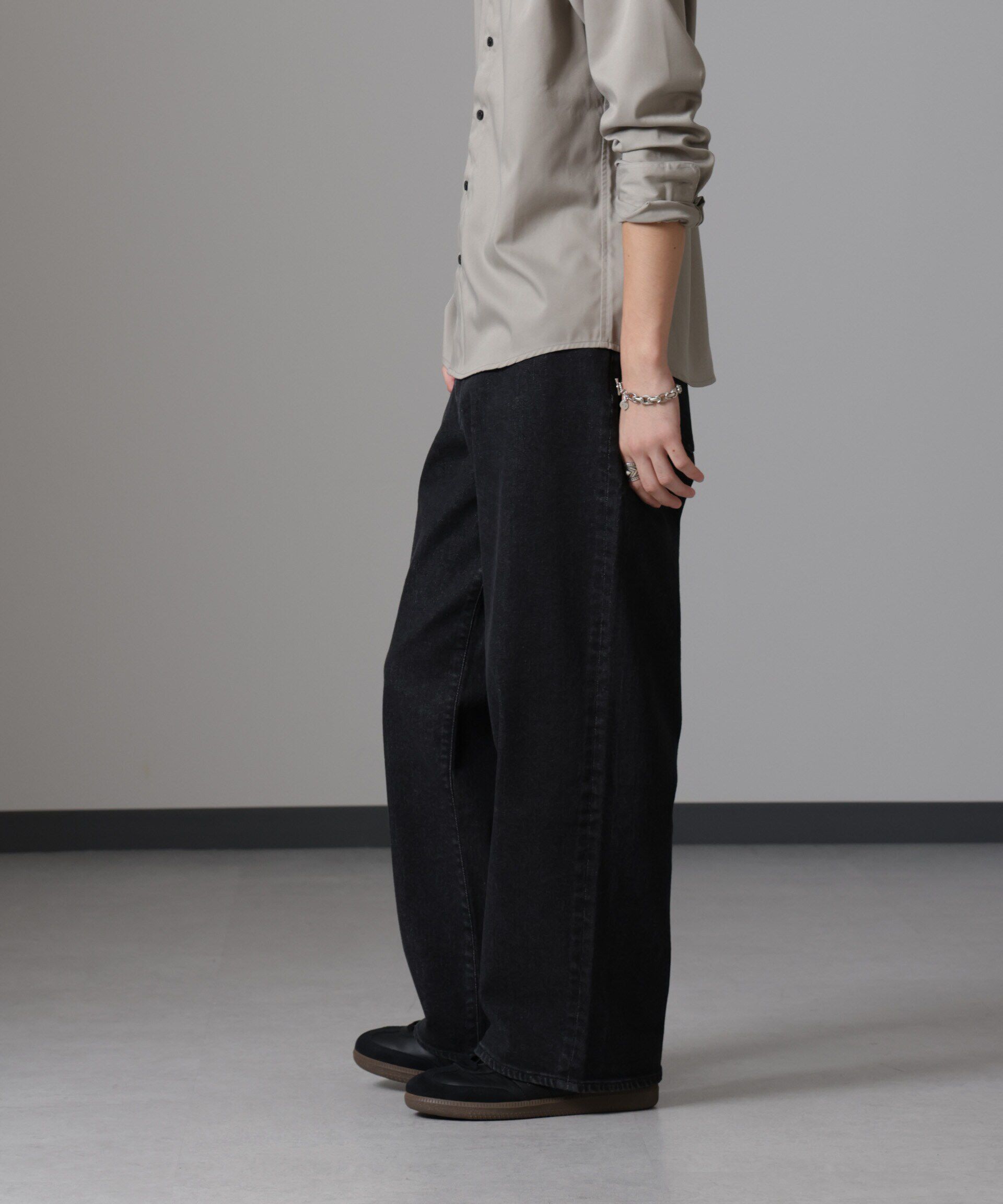 nano･universe「「MC」TIMELESS WARDROBE リラックスフィットデニム 252」|チノ|ブラック