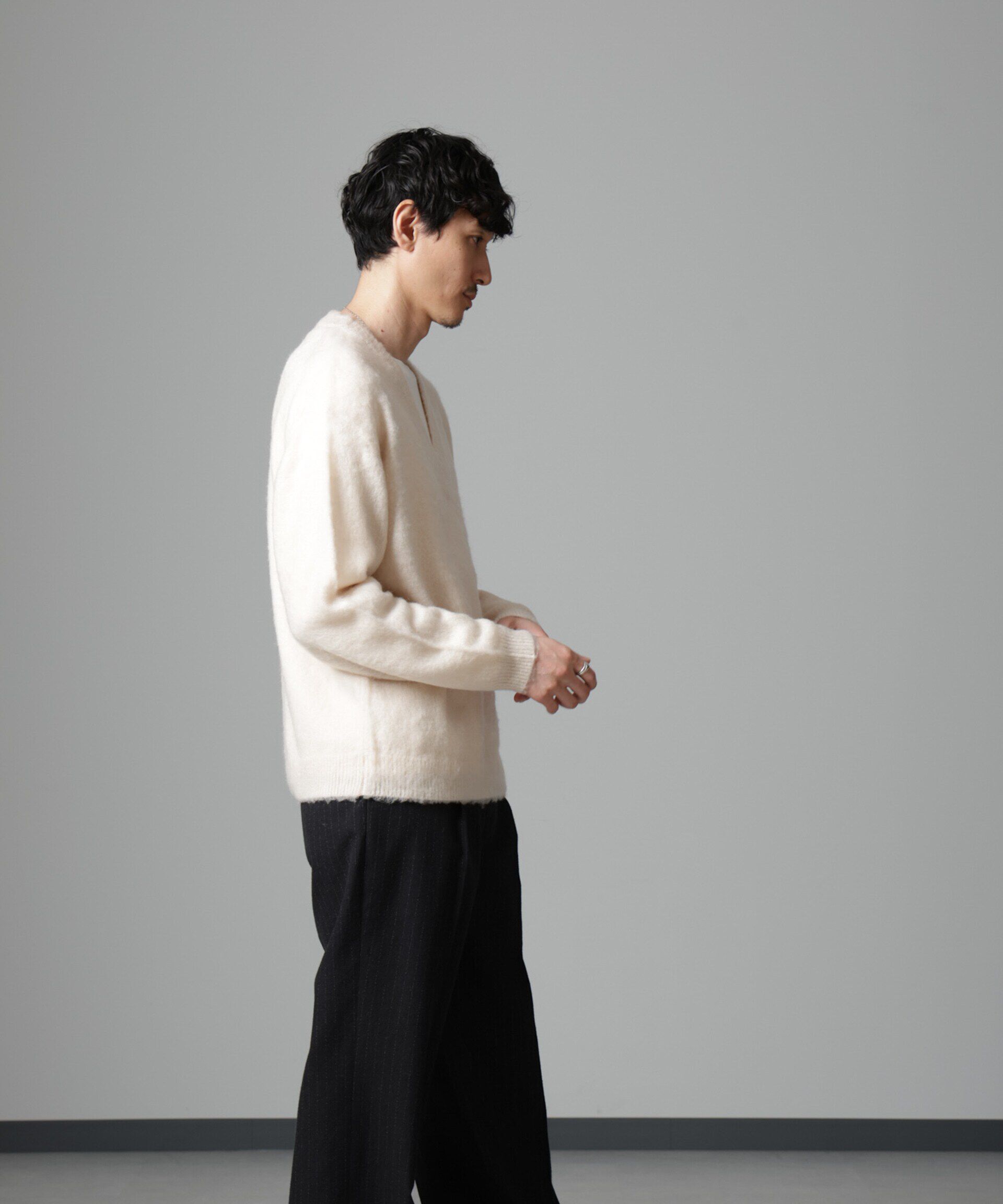 nano･universe「モヘヤブレンド起毛Vネックニット」|ニット・セーター|