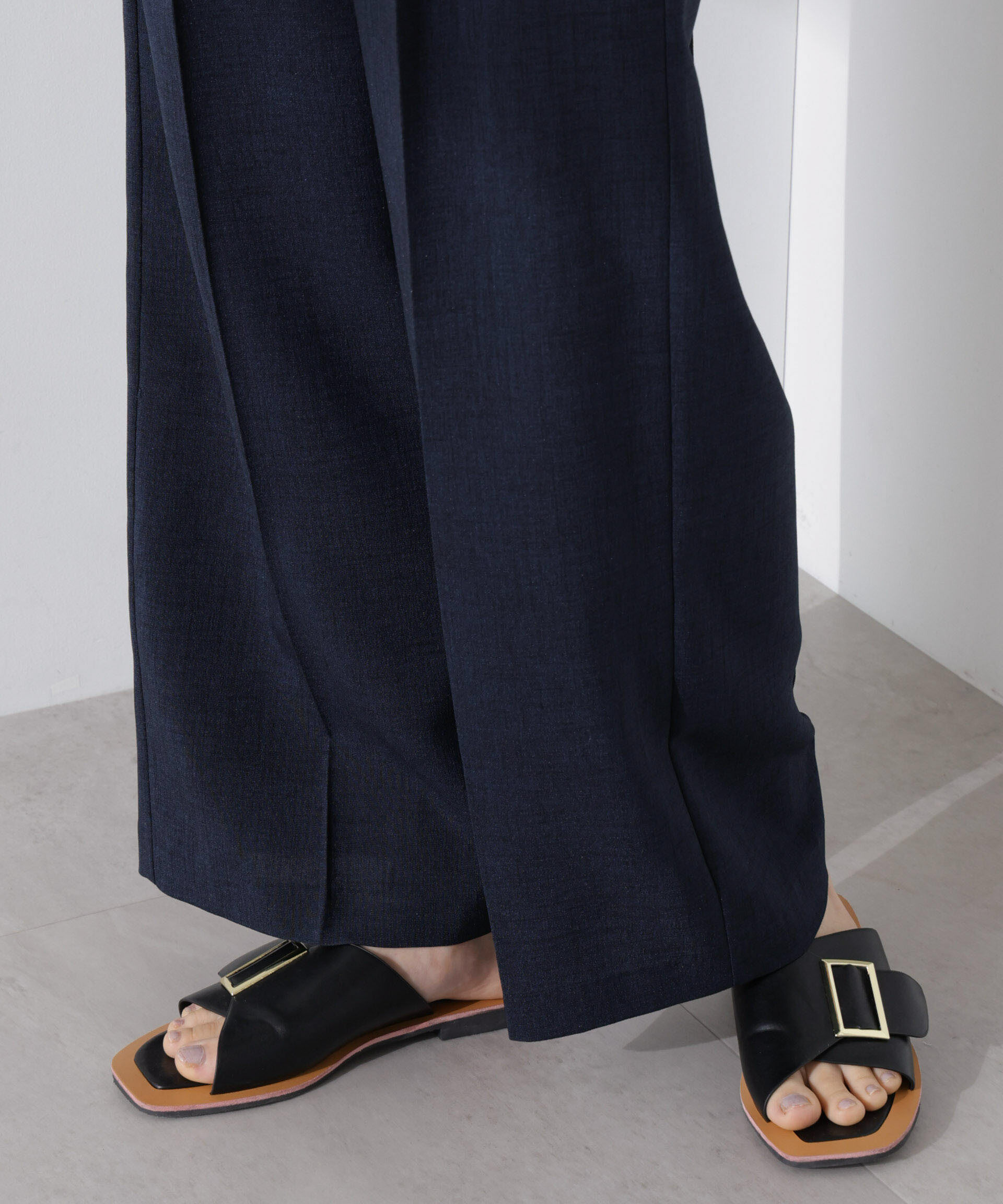 nano･universe「多機能素材スラックス(セットアップ可)」|チノ|