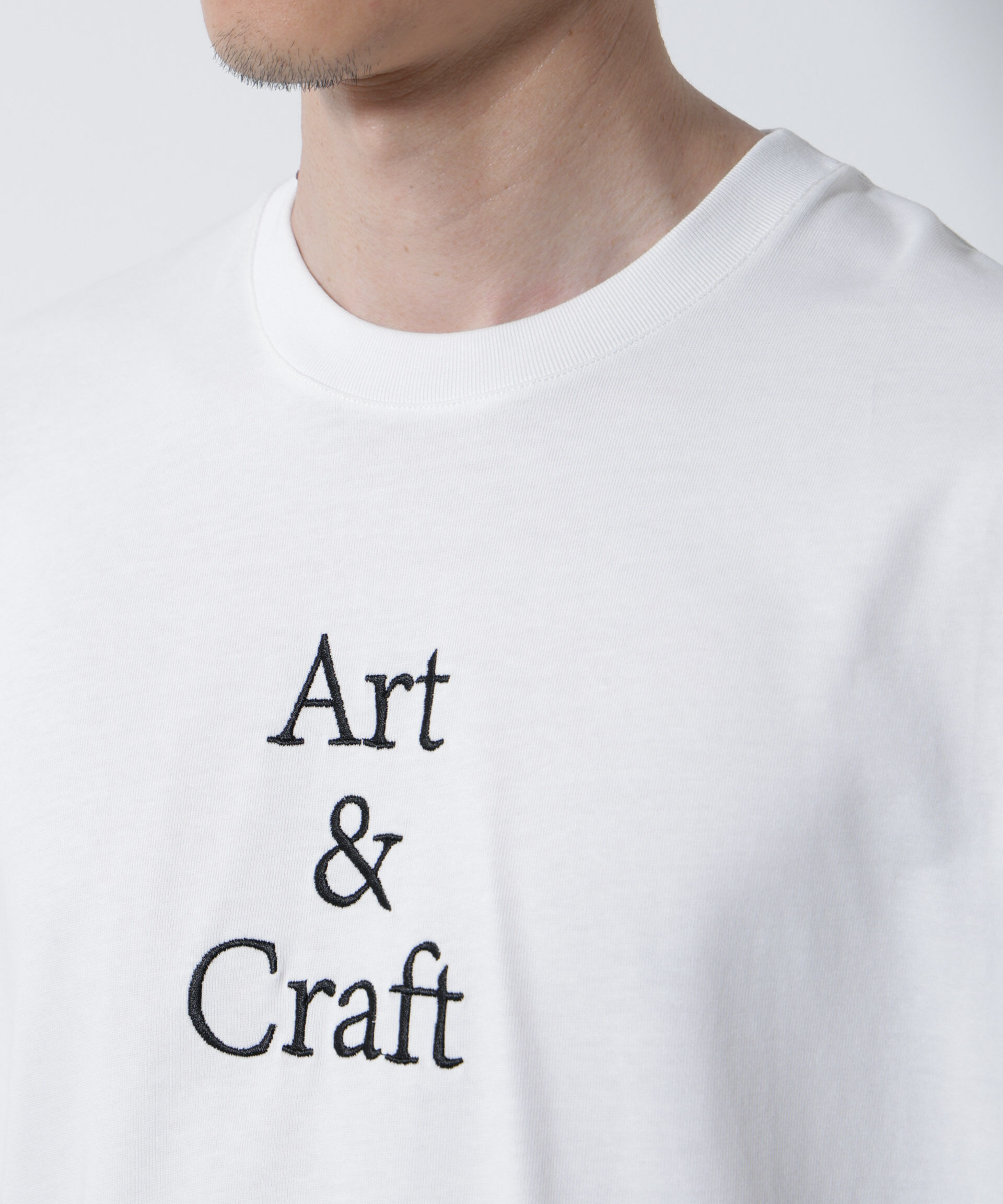 nano･universe「「Art & Craft」エディトリアル 刺繍Tシャツ」|Tシャツ・カットソー|