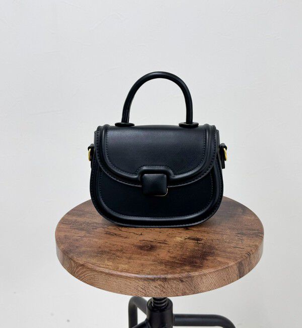 fredy emue「ソリッドカラーポシェット」|ショルダー・メッセンジャー|