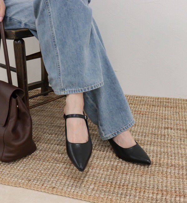 fredy emue「【昨年即完売！NEWバージョン】アンクルベルトヒール」|パンプス|