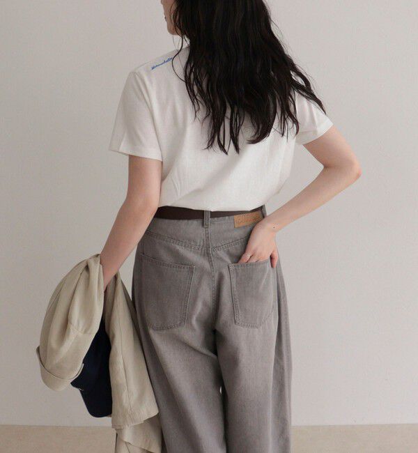 fredy emue「刺しゅう入りCAT PHOTO Tシャツ」|Tシャツ・カットソー|