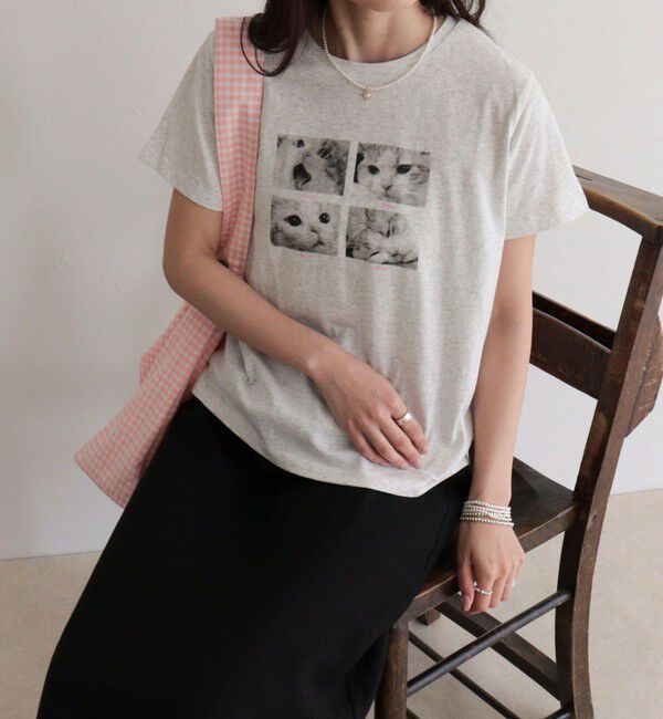 fredy emue「刺しゅう入りCAT PHOTO Tシャツ」|Tシャツ・カットソー|