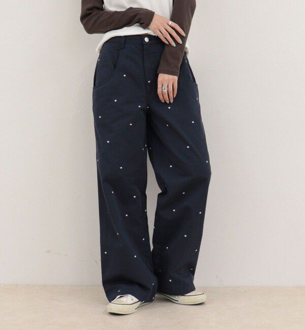 fredy emue「刺しゅう入りコットンツイルルーズパンツ」|チノ|