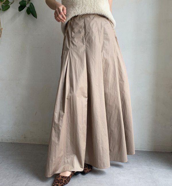  「シャイニータックフレアスカート」|スカート|